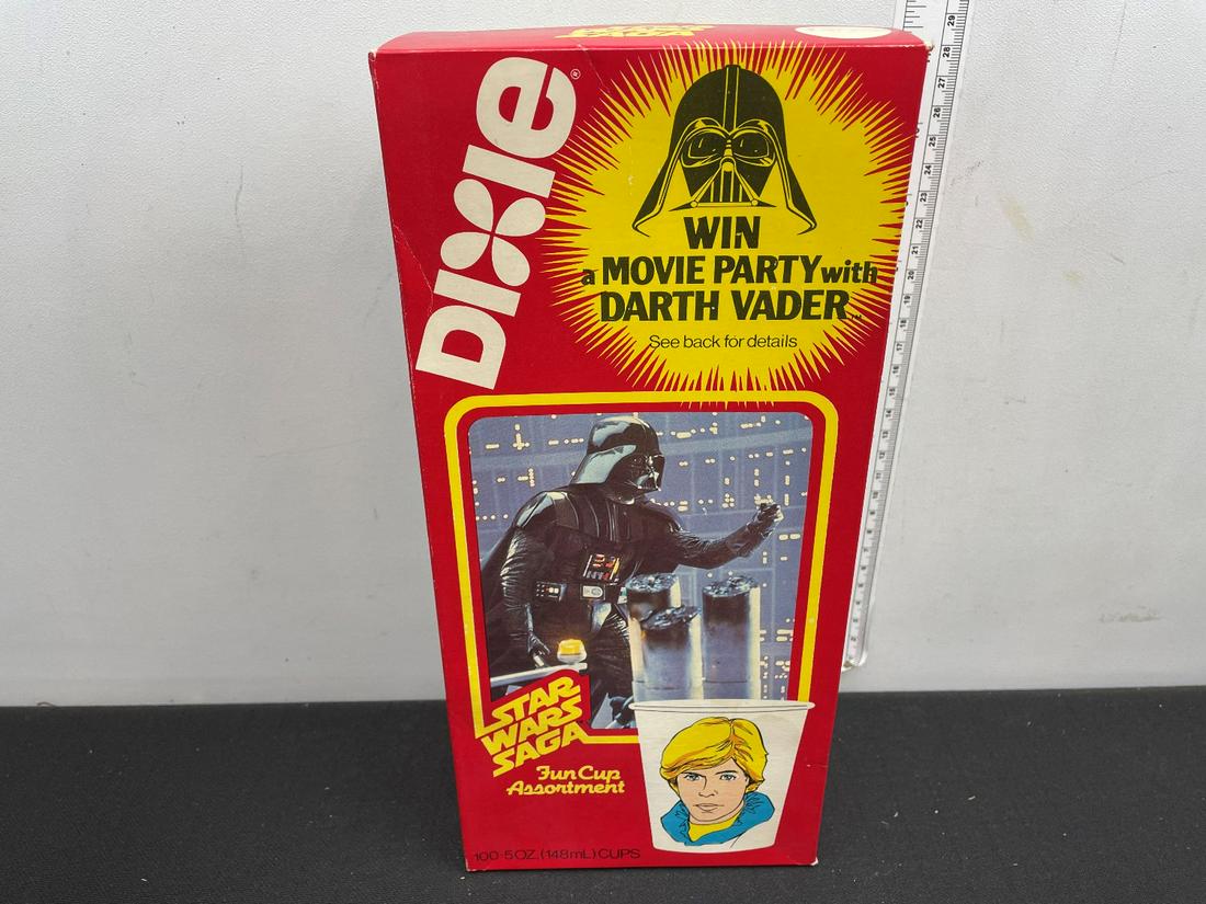 1982 Star Wars Saga Dixie Cups Unopened Box - Empire (1 of 3)