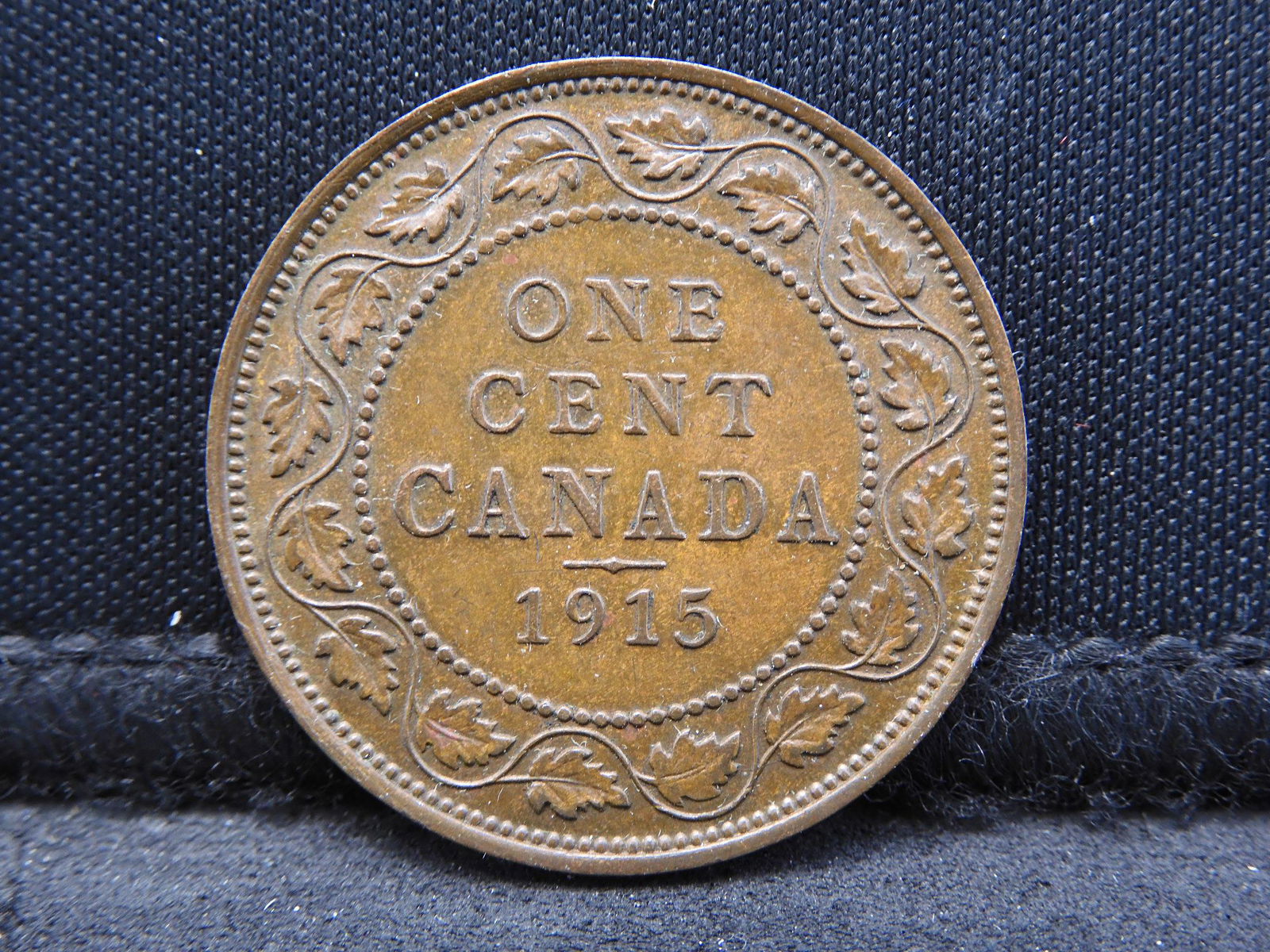 1915 Canada Large Cent.  Medium brown with light wear. (1 of 2)