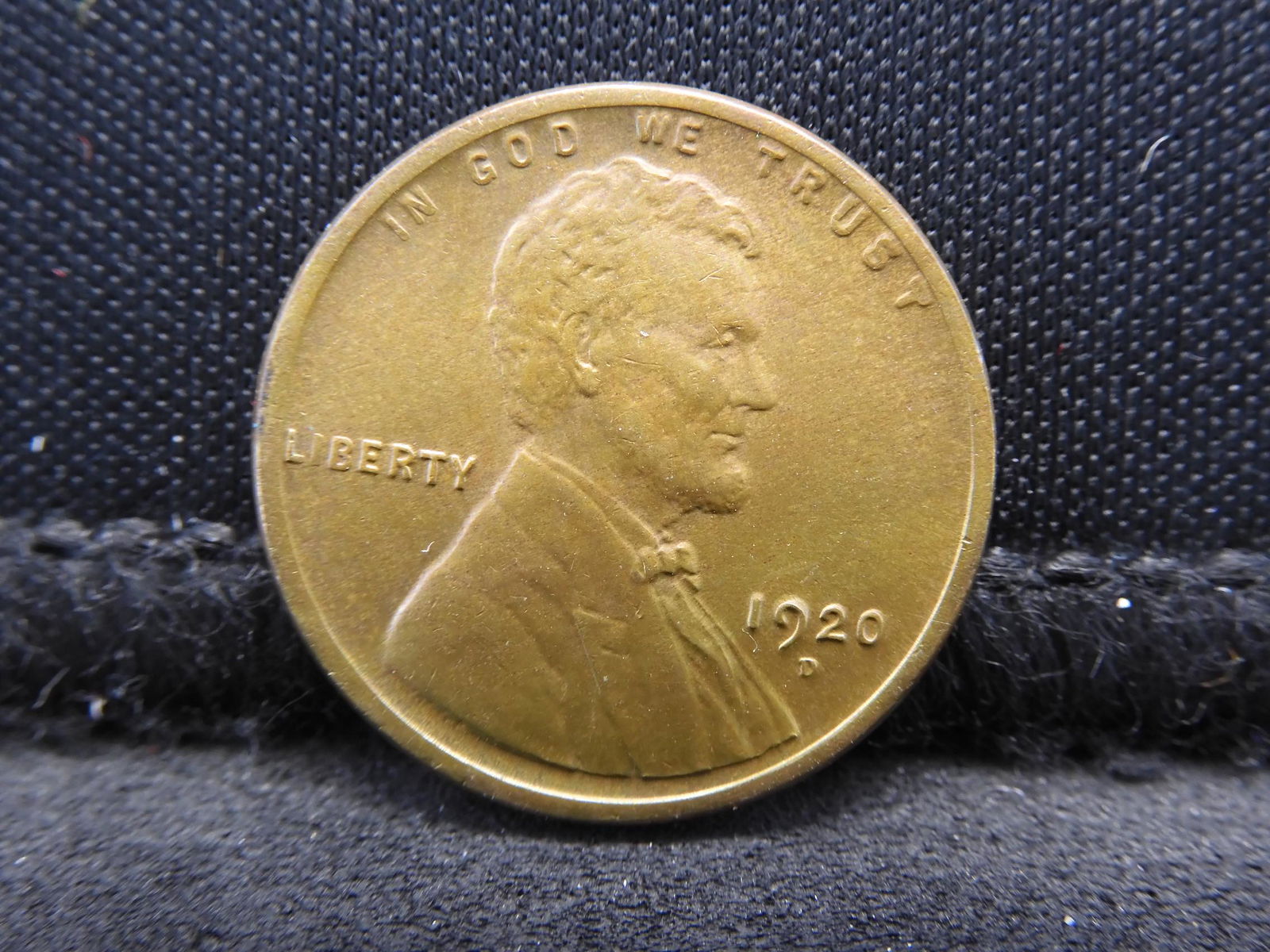 1920-D Lincoln Wheat Cent - AU/BU (1 of 2)