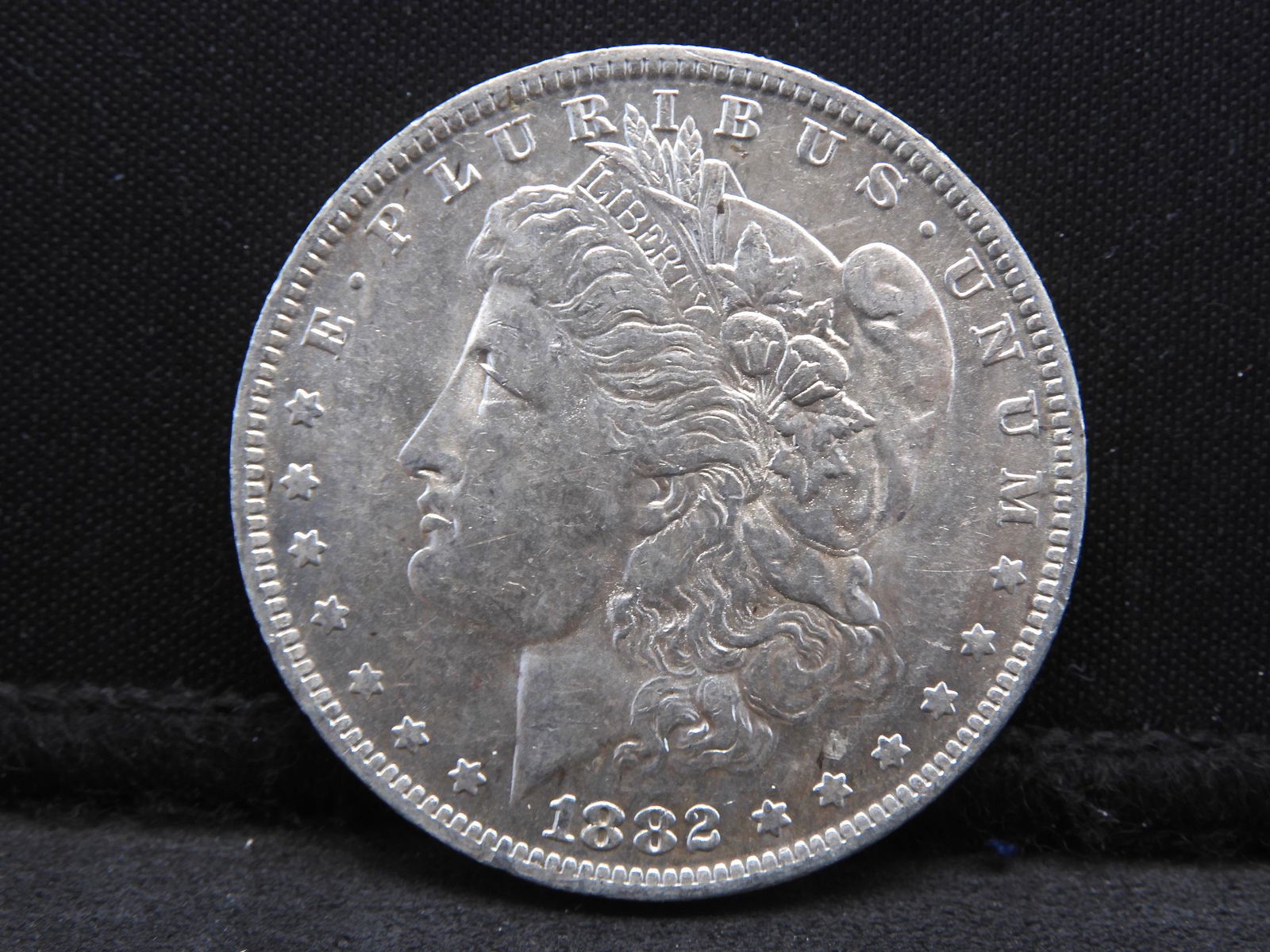 1882-O/S Morgan Silver Dollar - Tough Date! AU/BU (1 of 2)