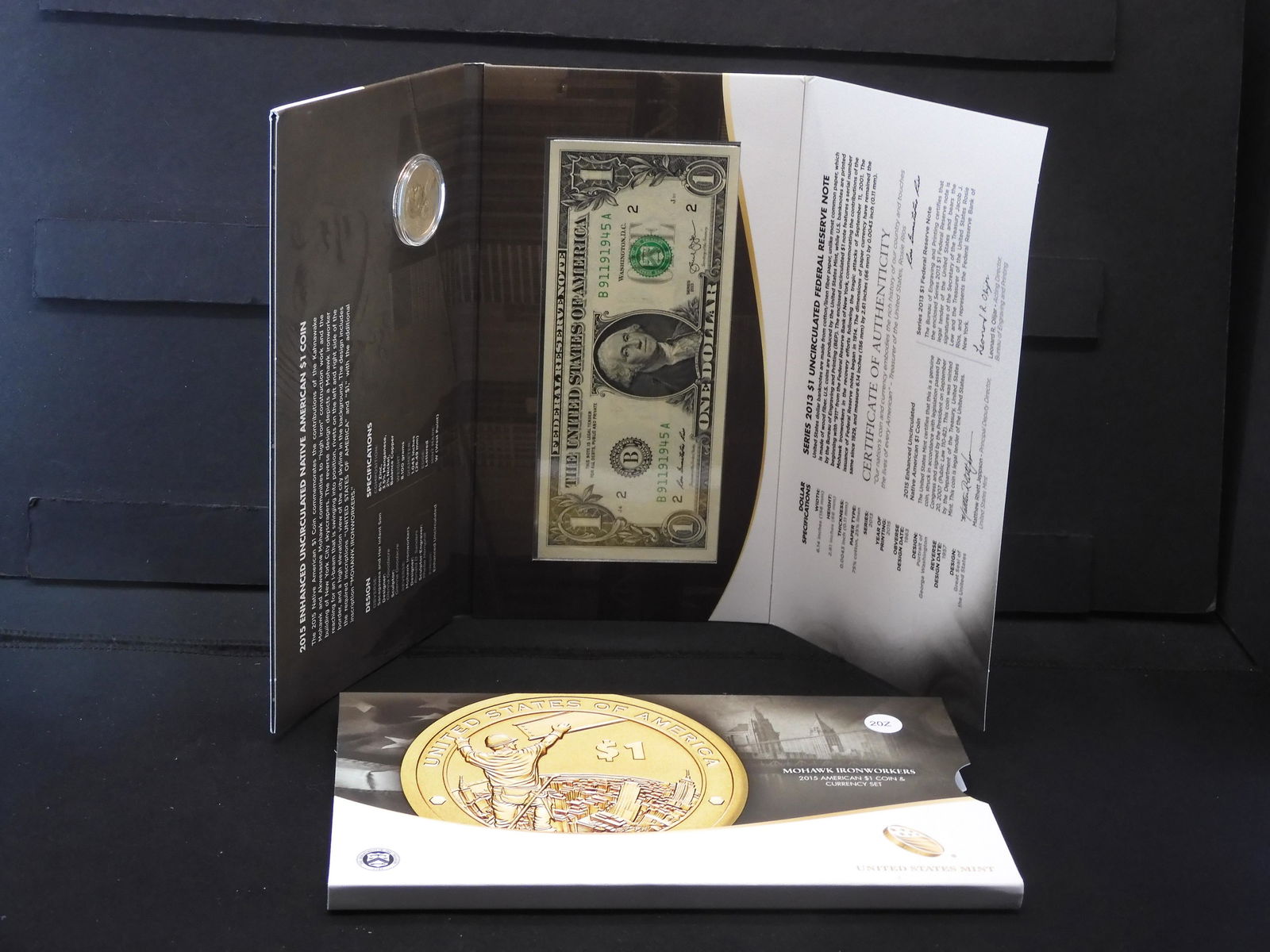 2015 ENHANCED UNCIRCULATED NATIVE AMERICAN $1 COIN& (1 of 8)