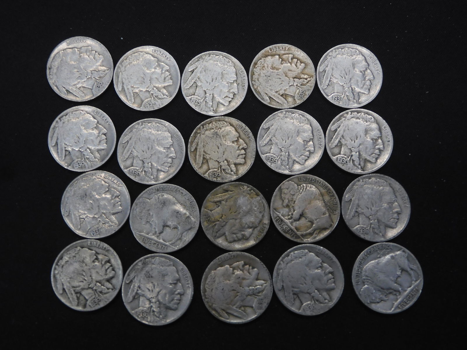 20 Full Date Buffalo Nickels (1 of 4)