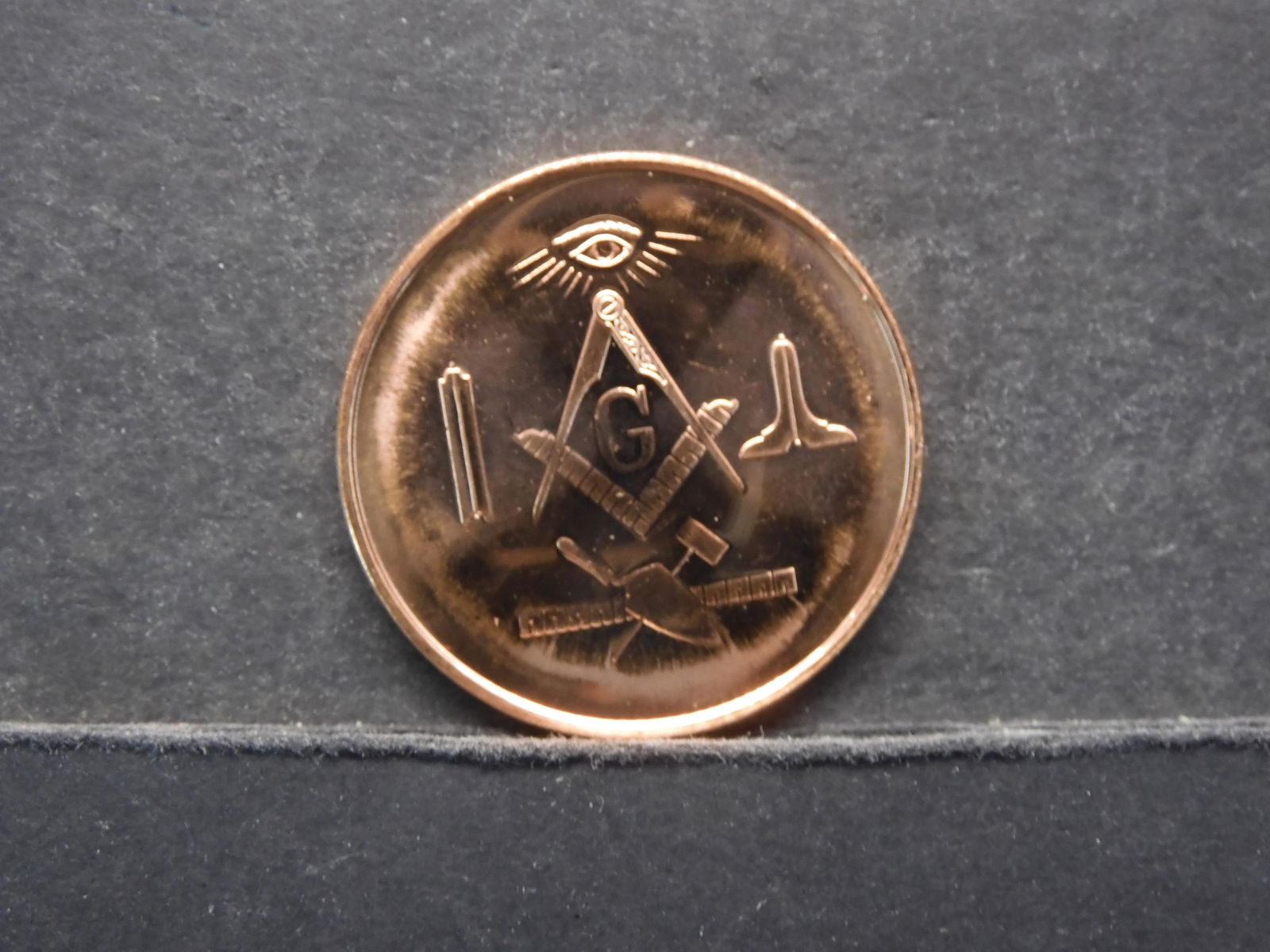 Masonic One Ounce .999 Fine Copper Round (1 of 2)