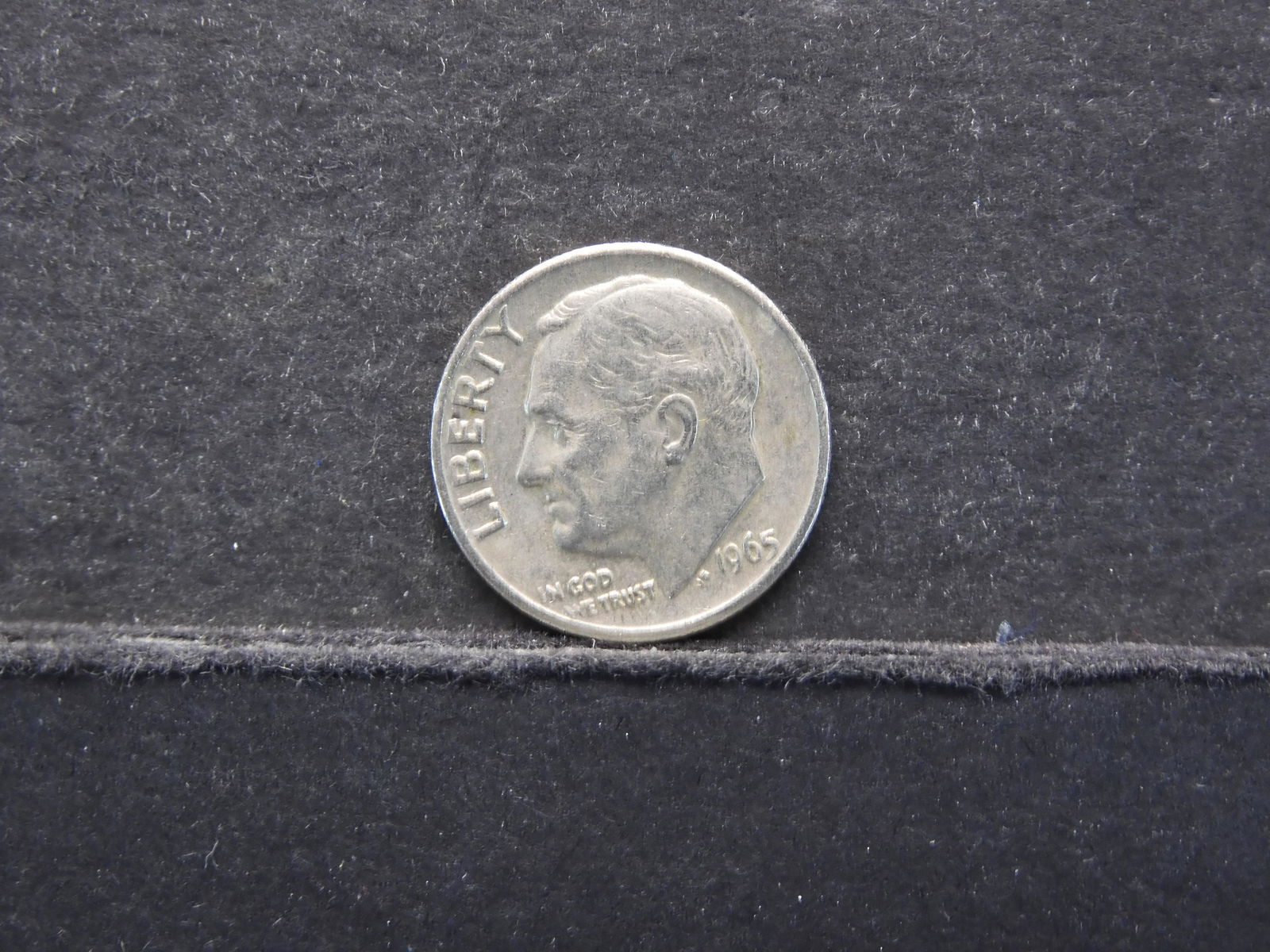 1965/P Roosevelt dime (1 of 2)
