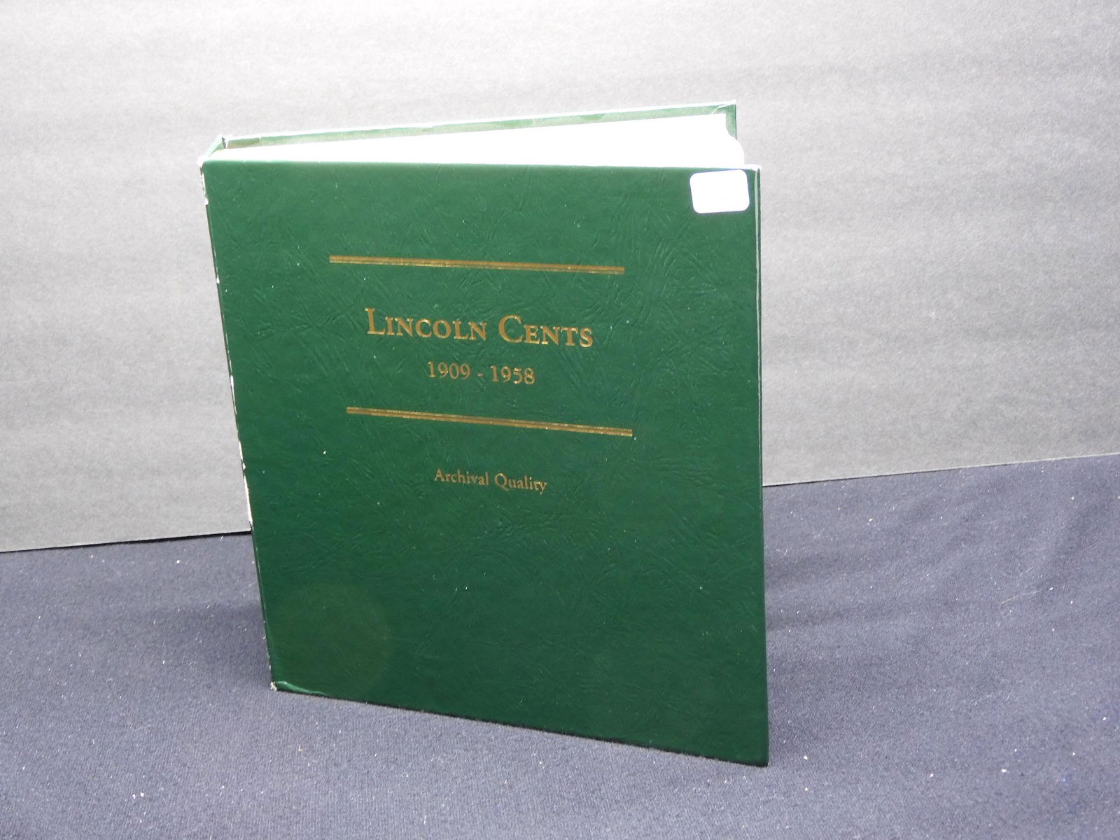 Empty No Coins-1909-1958 Lincoln Cents (Used) Album (1 of 8)