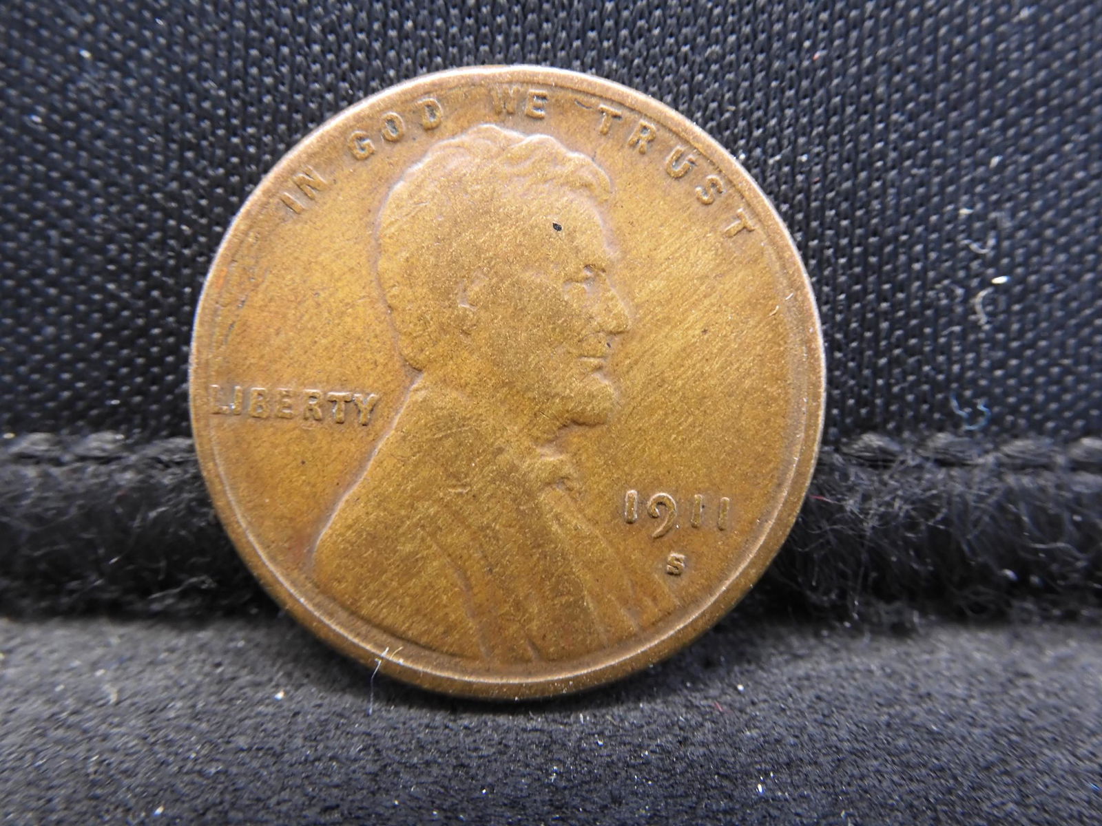 1911-S Lincoln Cent A more expensive semi-key.  Really (1 of 3)