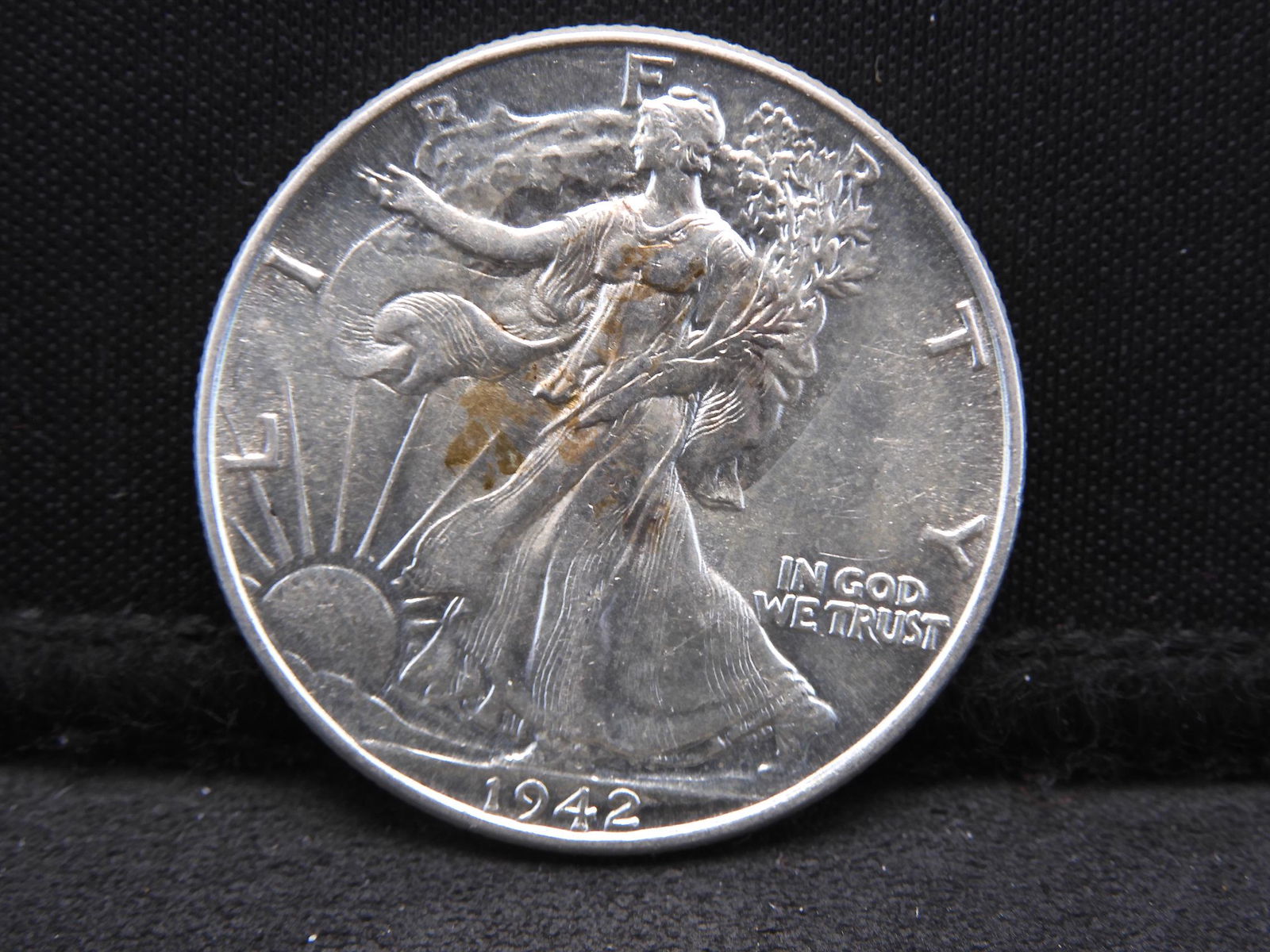 1942 Uncirculated Walking Liberty Half Dollar. (1 of 2)