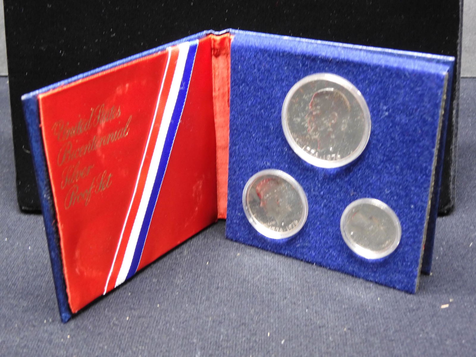 1976-S Bicentennial 3-Piece Silver Proof Set With (1 of 4)