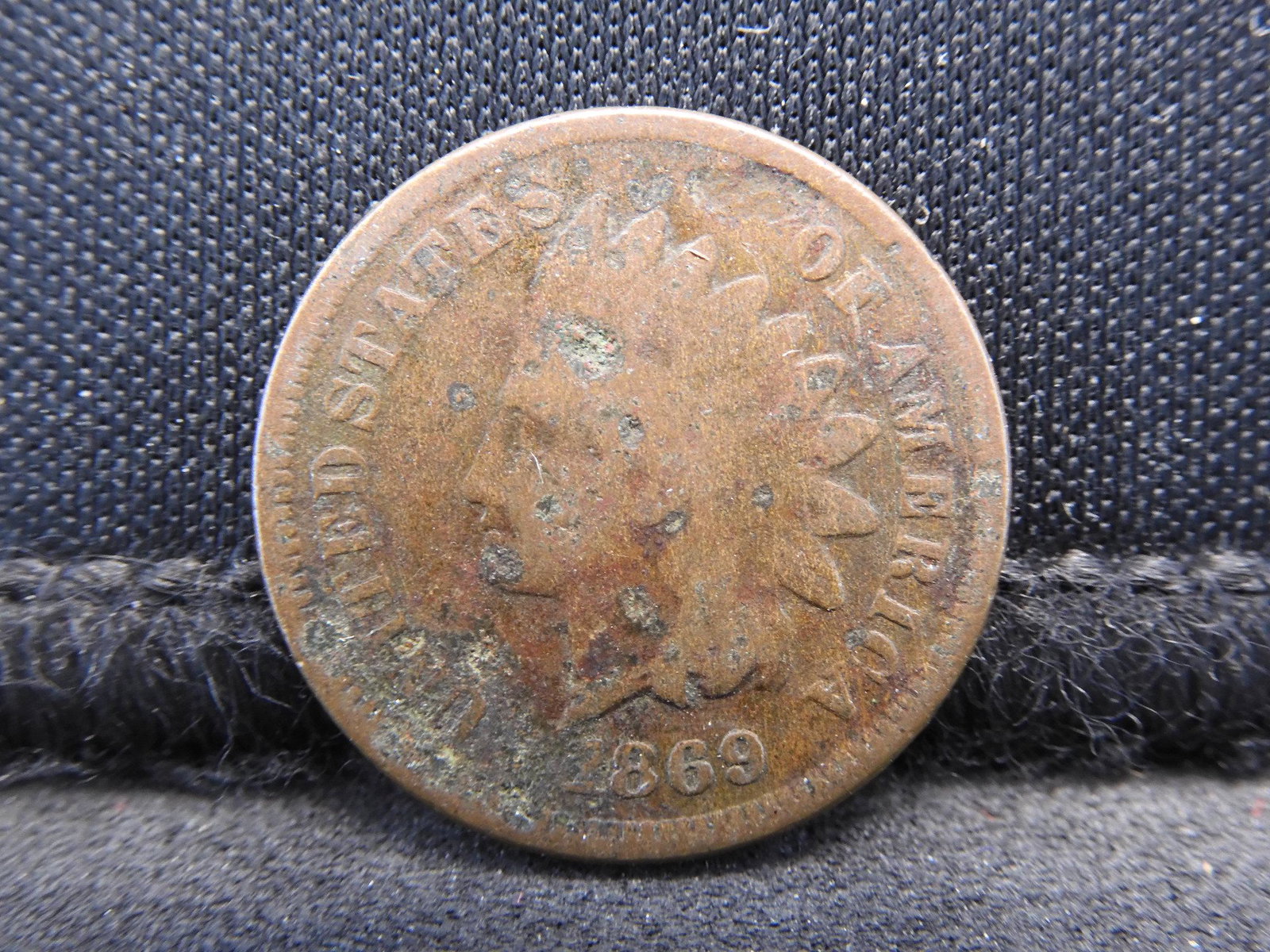 1869 Indian Head Cent - Tough Date! (1 of 2)