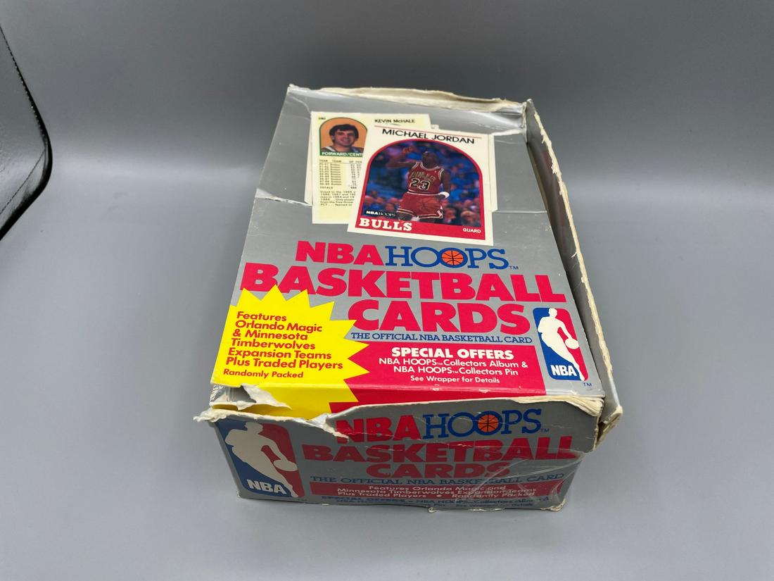 1989-90 NBA Hoops Series 2 Wax Box - 36 Packs- David (1 of 4)