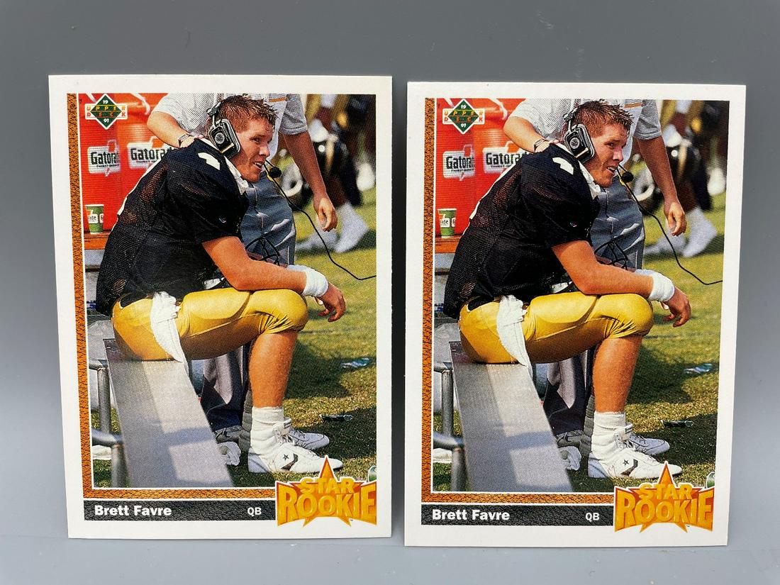 1991 Upper Deck Brett Favre #13 RC Lot of 2 (1 of 2)