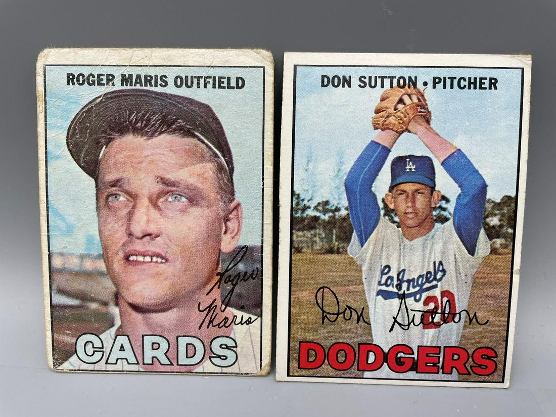 1967 Topps Roger Maris #45 & Don Sutton #45 - Sutton's (1 of 2)