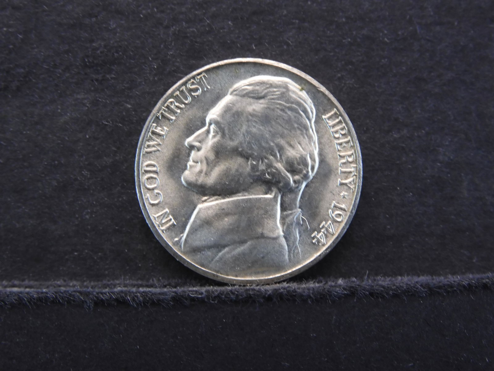 1944-S 35% Silver Jefferson Nickel War Time Issue High (1 of 2)