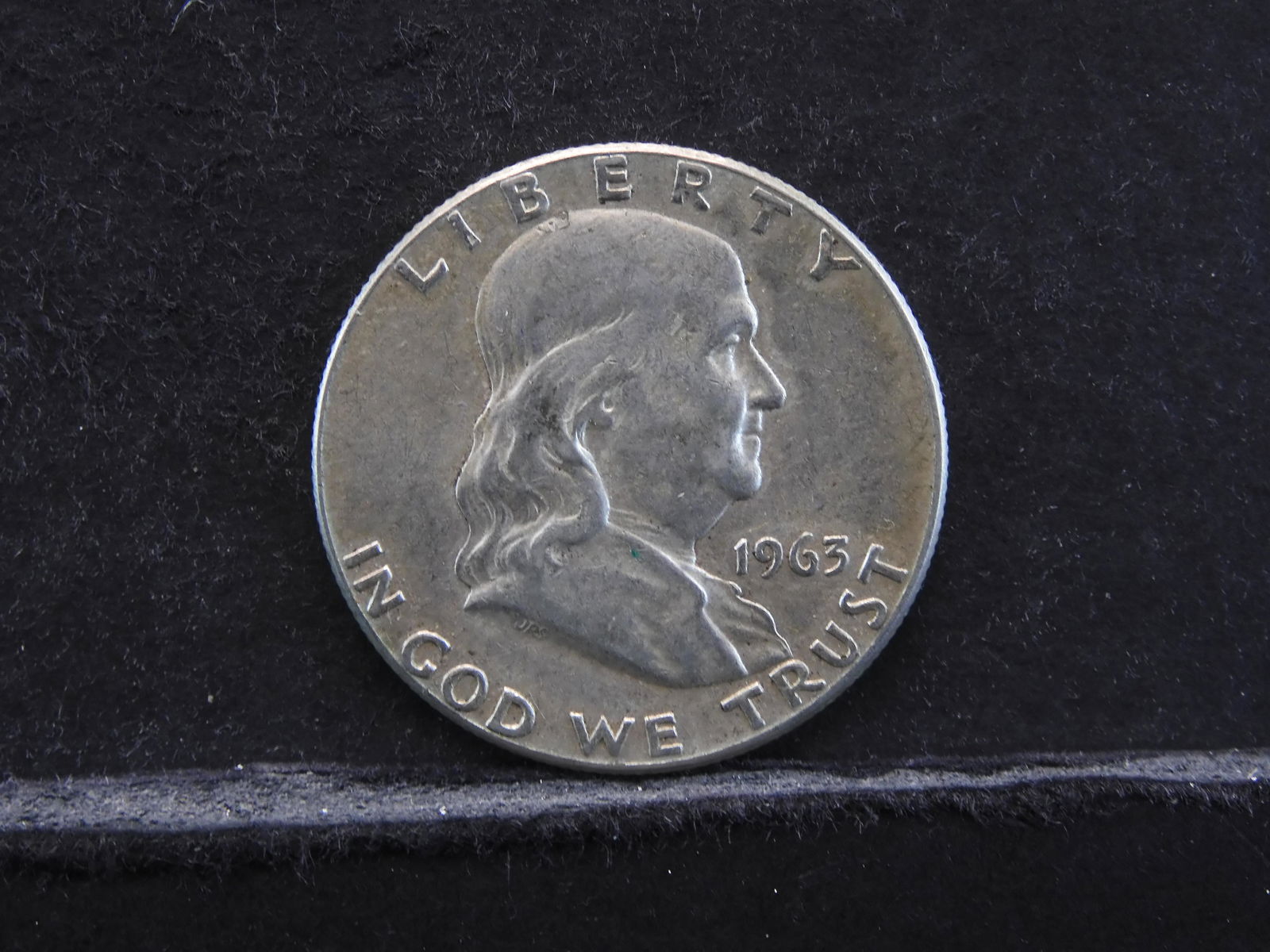 1963 Franklin Half Dollar 90% Silver (1 of 2)