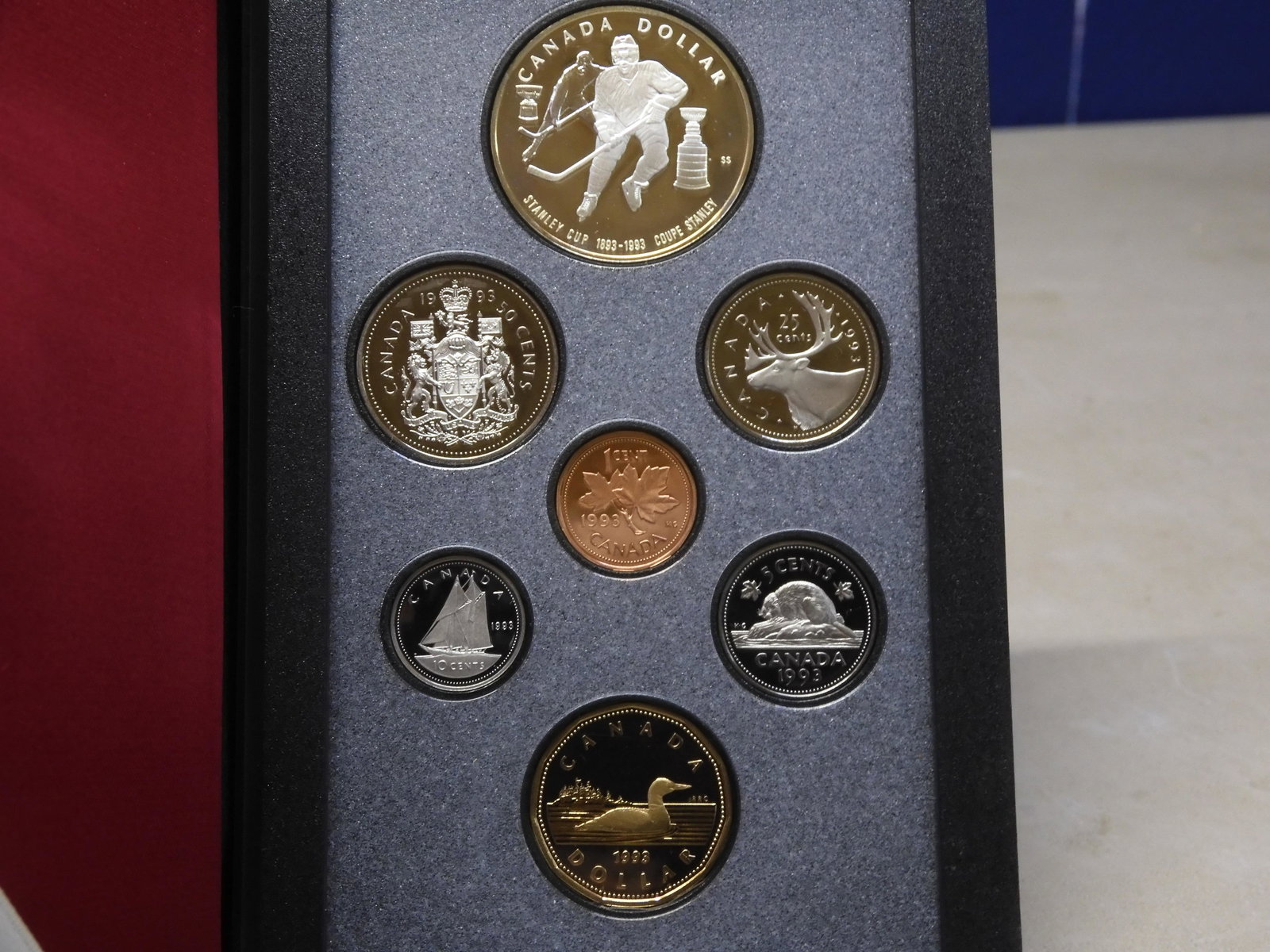 1993 Canadian Double Dollar Proof Set With 1 Silver (1 of 5)