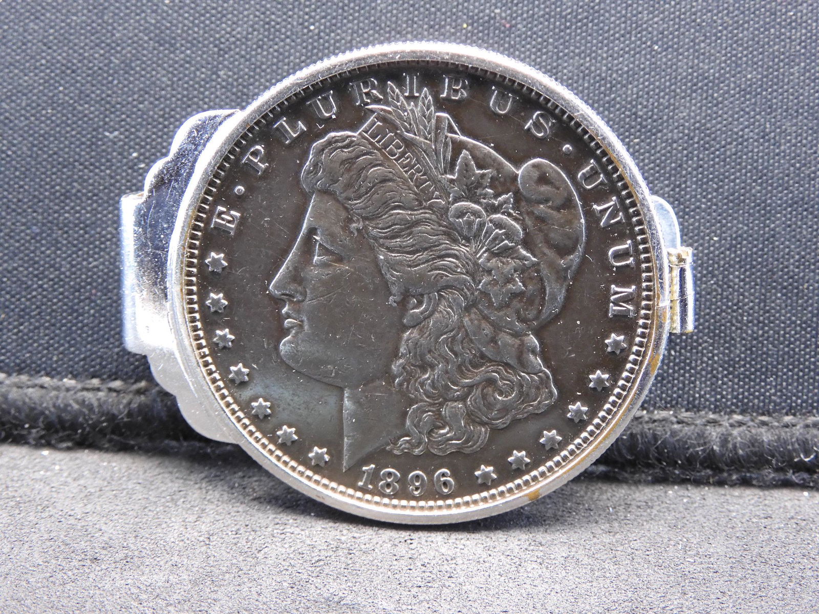 Extremely nice Morgan Dollar Money Clip.  Great color (1 of 4)