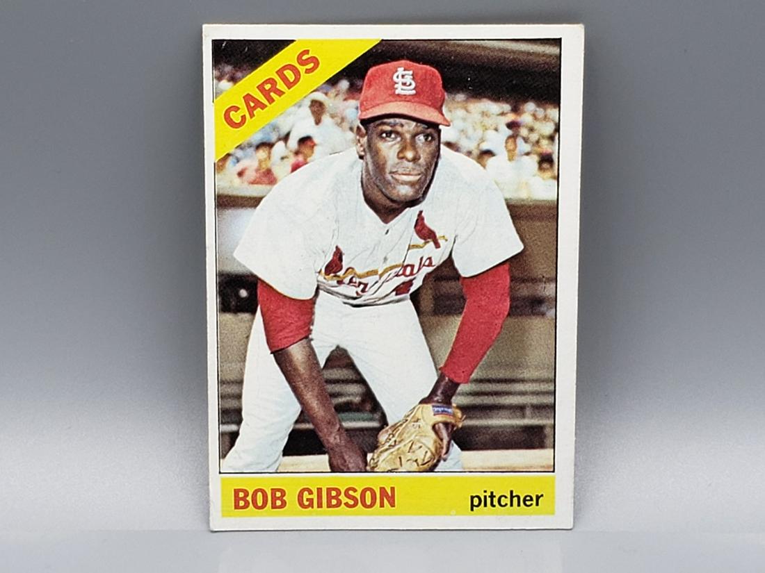 1966 Topps Bob Gibson #320 HOF (1 of 2)