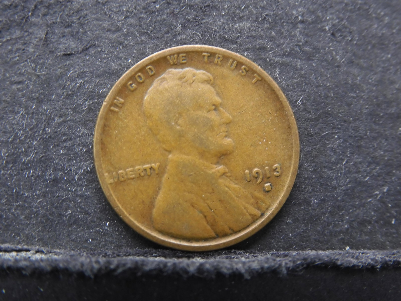 1913-S Lincoln Cent.  Early S Mint.   VF. (1 of 2)