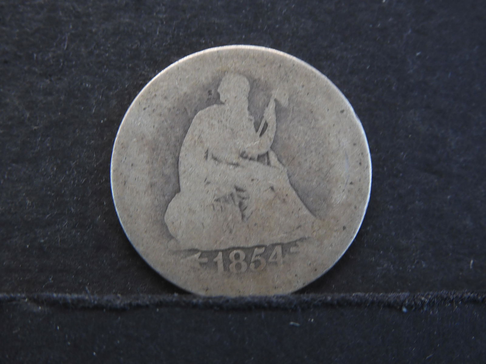 1854 w/Arrows Seated Liberty Quarter Nice Type Coin (1 of 2)