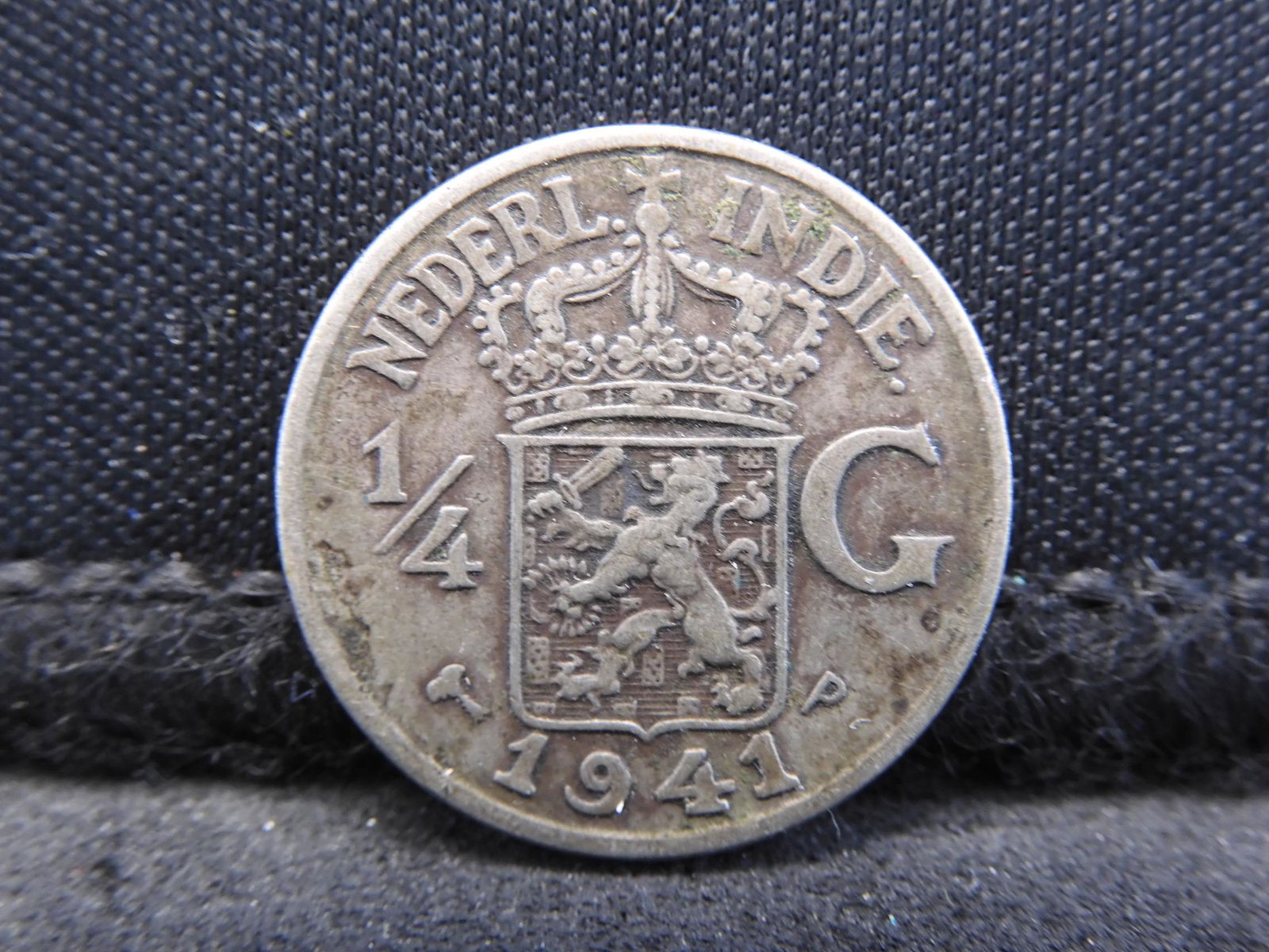1941-P Netherlands East Indies 1/4 Gulden 72% Silver (1 of 2)