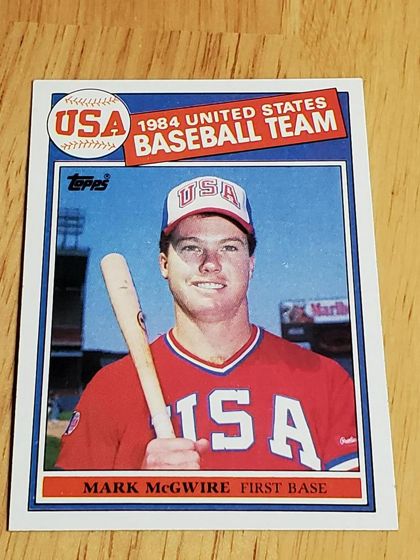 1985 Topps Baseball Mark McGwire Rookie Card #401 (1 of 2)