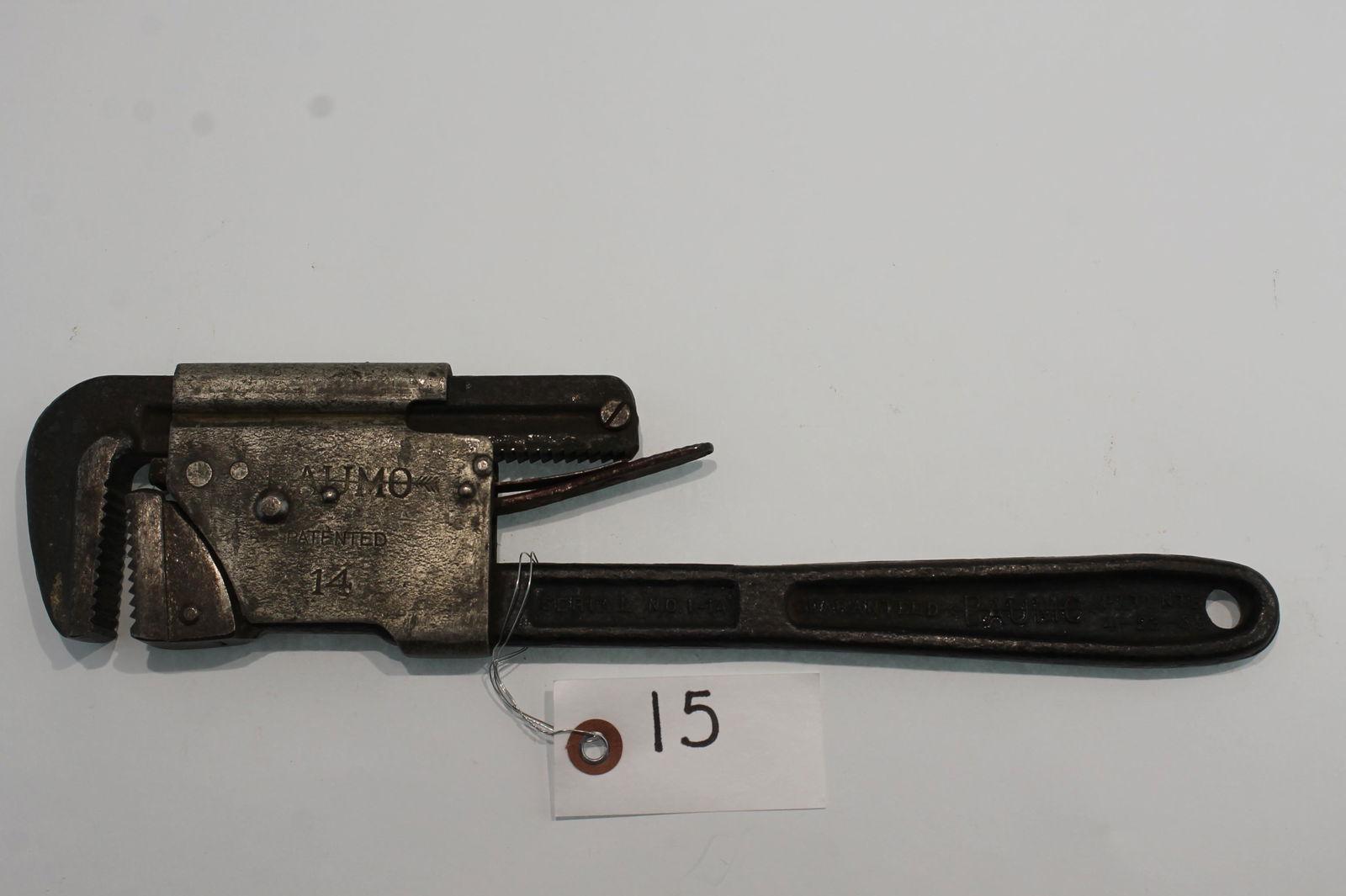 Baumo 14 Quick Adj. Pipe Wr. Serial Number 1. Pat. (1 of 4)