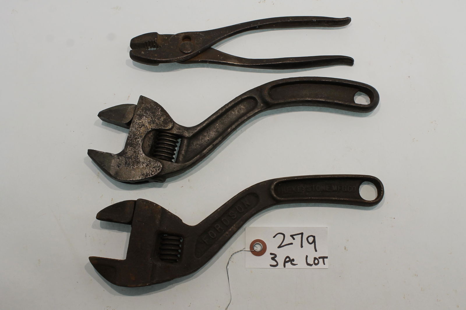 3pc Lot: Fordson Tools: 2pc Fordson 10" Off-Set Screw (1 of 2)