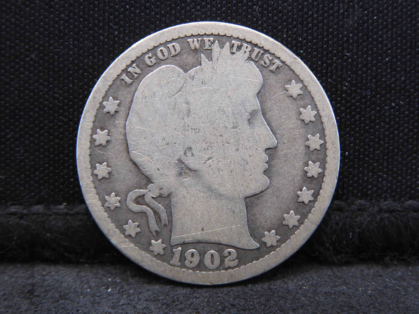 1902 Barber Quarter.  Nice Coin (1 of 2)