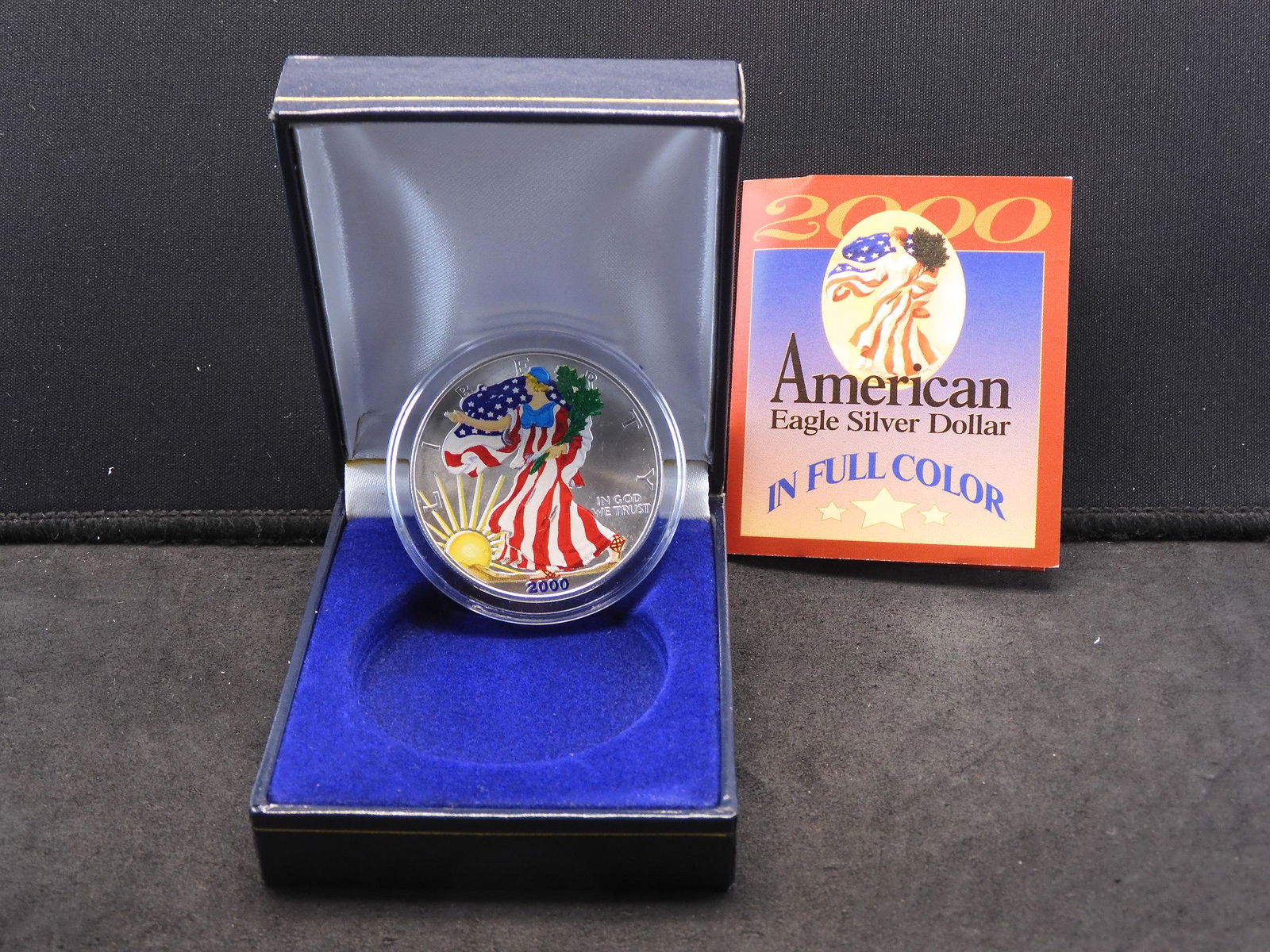 2000 American Silver Eagle w/ Colorized Design! (1 of 4)