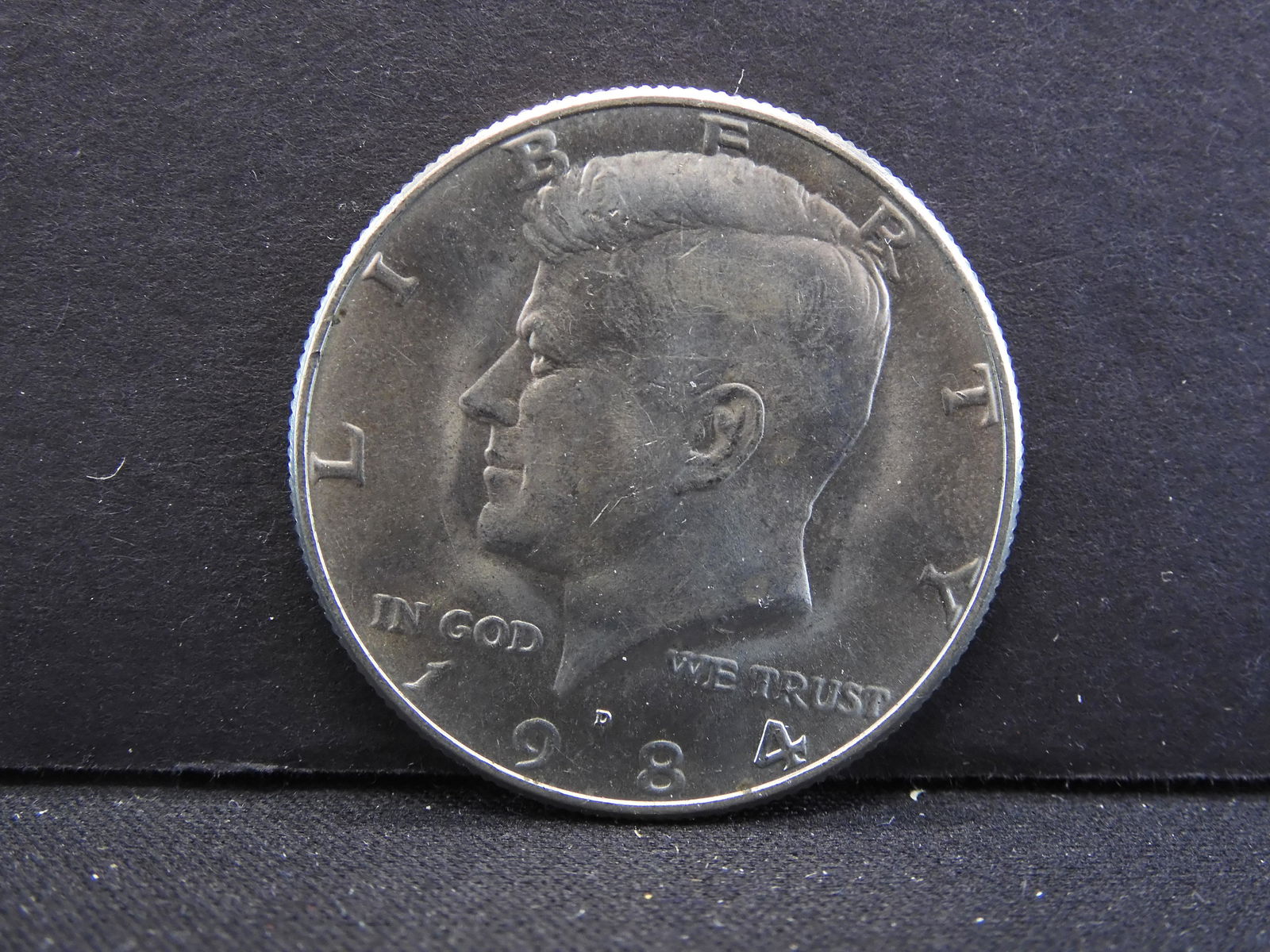 1984 D Kennedy Half Dollar UNC (1 of 2)