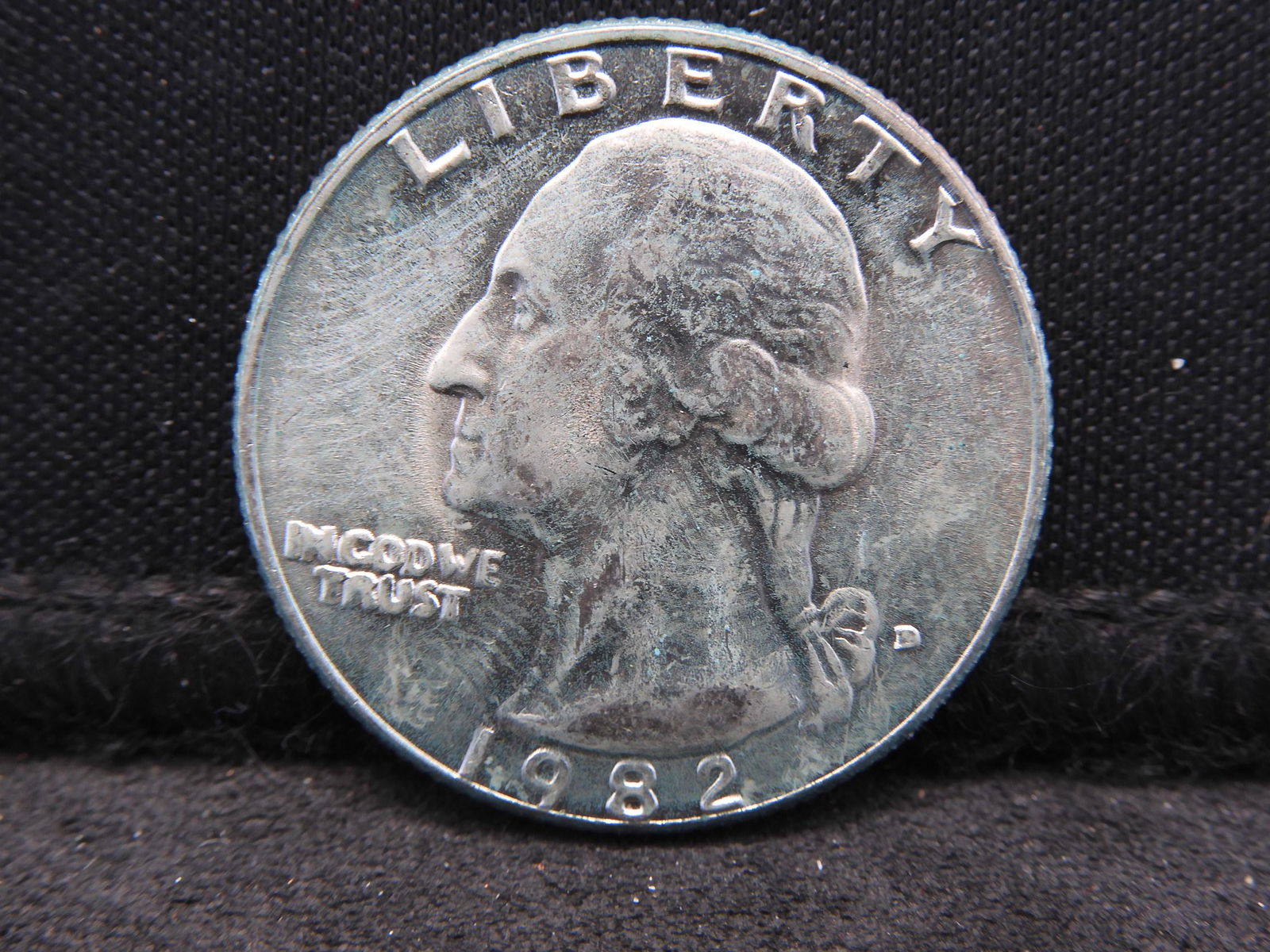 1982-D Uncirculated Key Date Washington Quarter. (1 of 2)