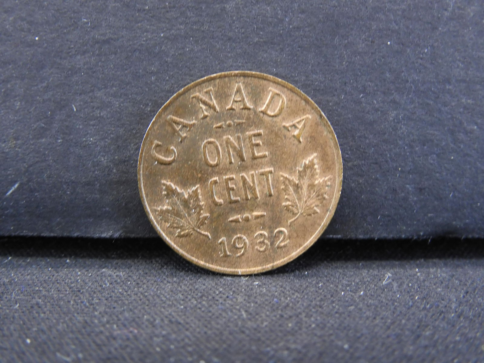 1932 Canada Cent.  Choice Red Brown Unc. (1 of 2)