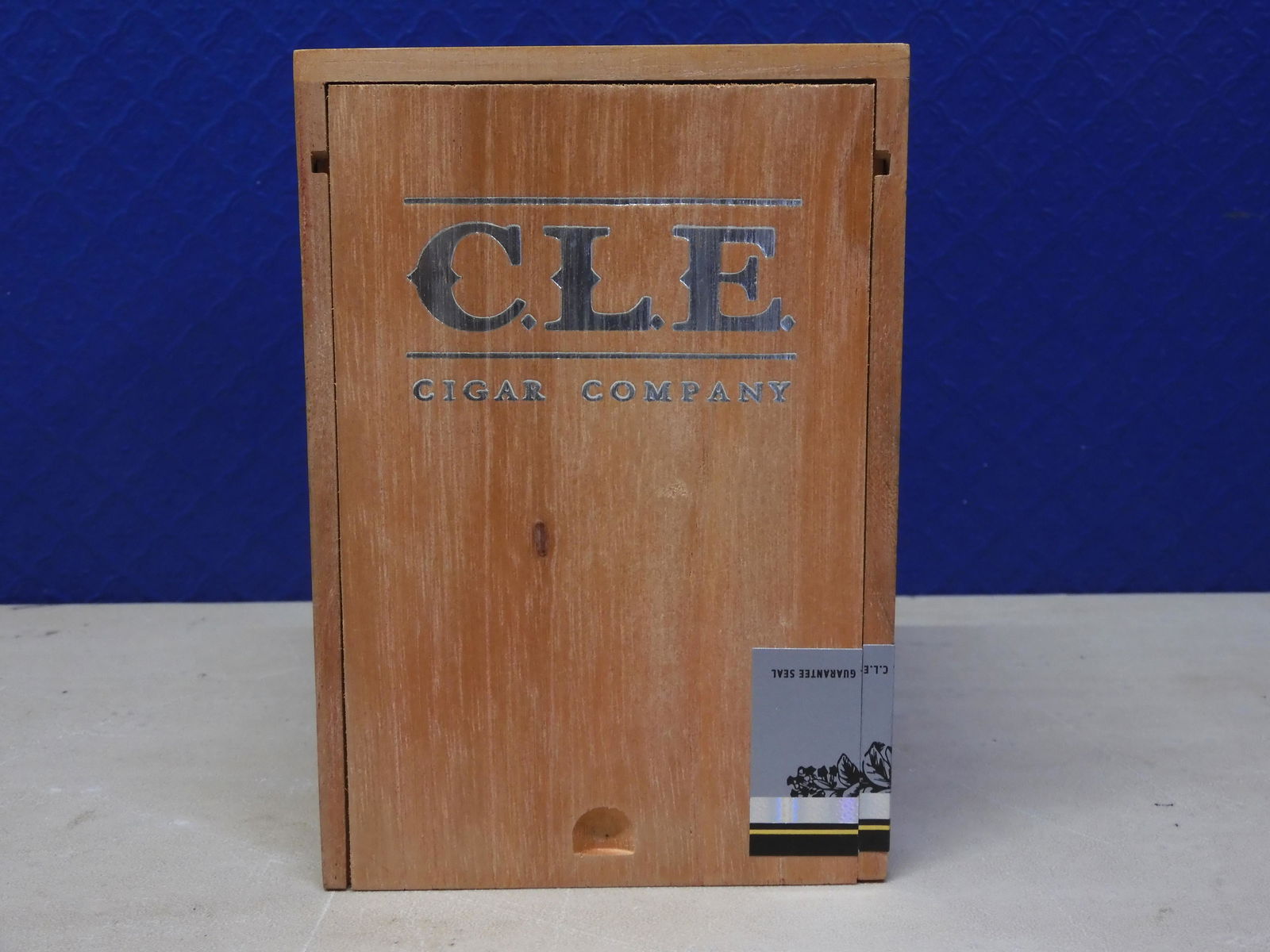 Wood C.L.E. Cigar Box from Honduras: Wood C.L.E. Cigar Box from Honduras