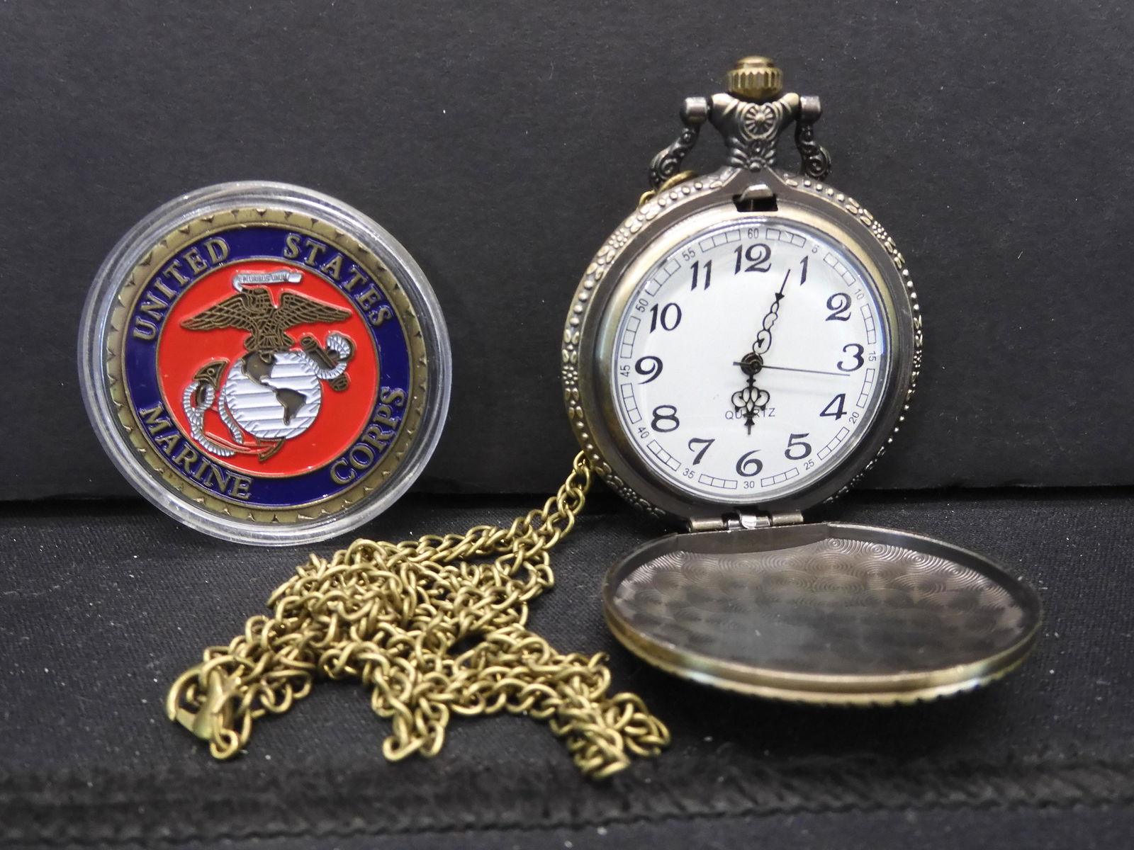 US Marines Pocket Watch & Challenge Coin - Works Great! (1 of 6)
