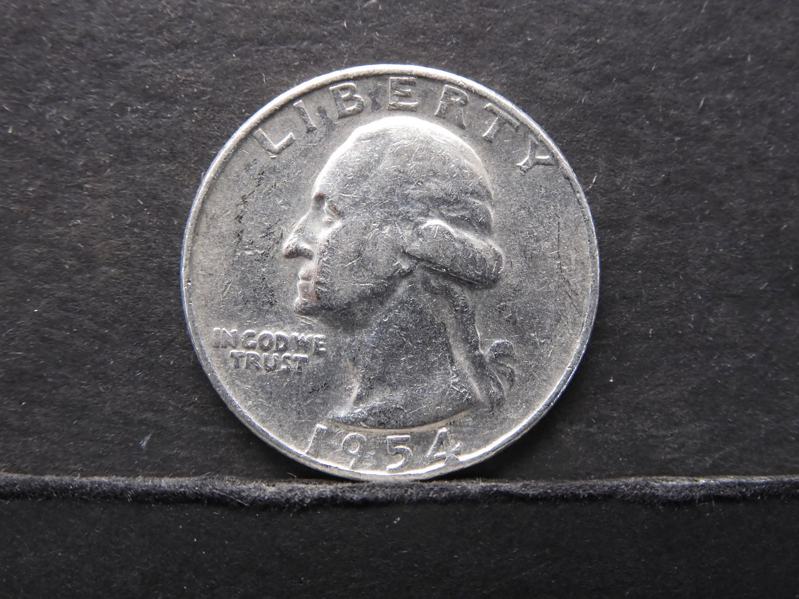 1954 (UNC) WASHINGTON SILVER QUARTER (90%) (1 of 2)