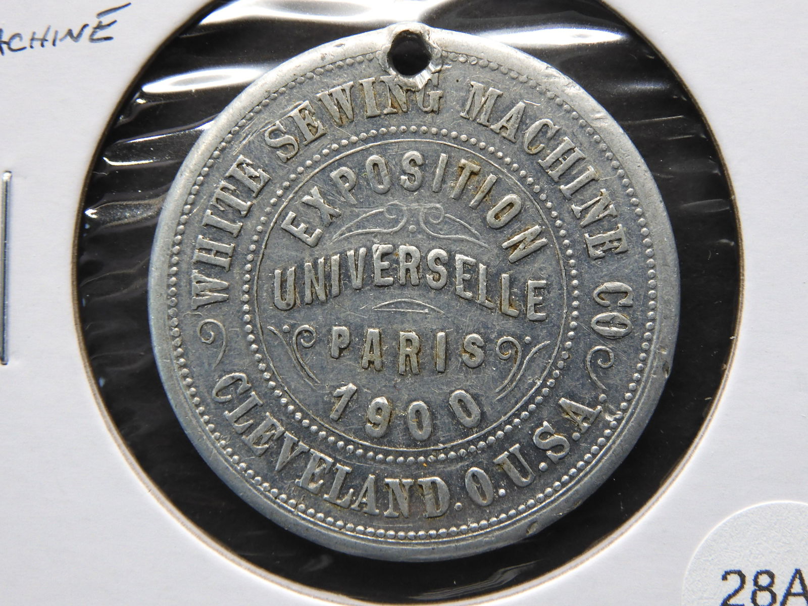 1900 White Sewing Machine Paris Expo Medal. (1 of 3)