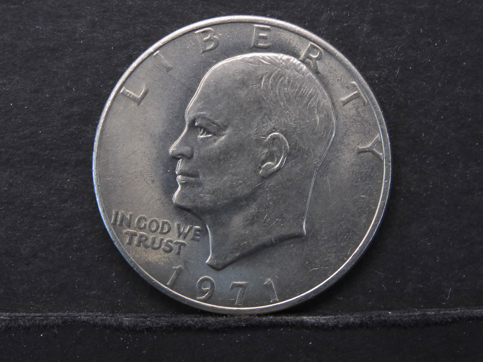 1971 US Ike Dollar (1 of 2)