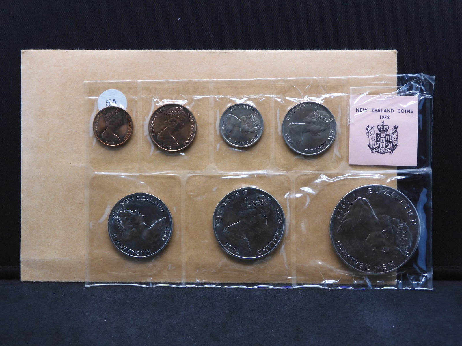 1972 New Zealand Coins issued by the Treasury,: 1972 New Zealand Coins issued by the Treasury, Wellington NZ. Housed in special package and produced by the Royal Australian Mint.