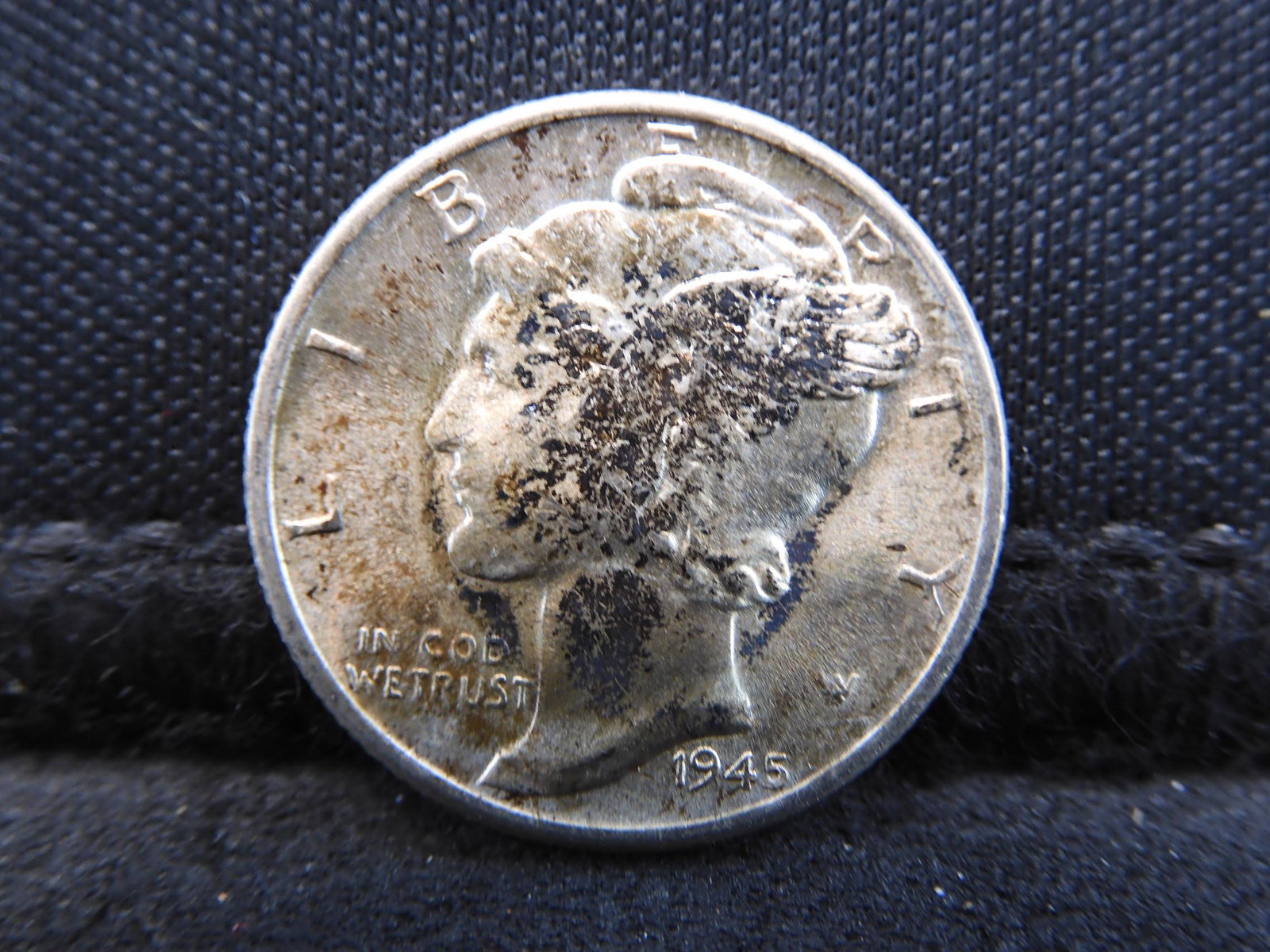1945-D Mercury Silver Dime: 1945-D Mercury Silver Dime