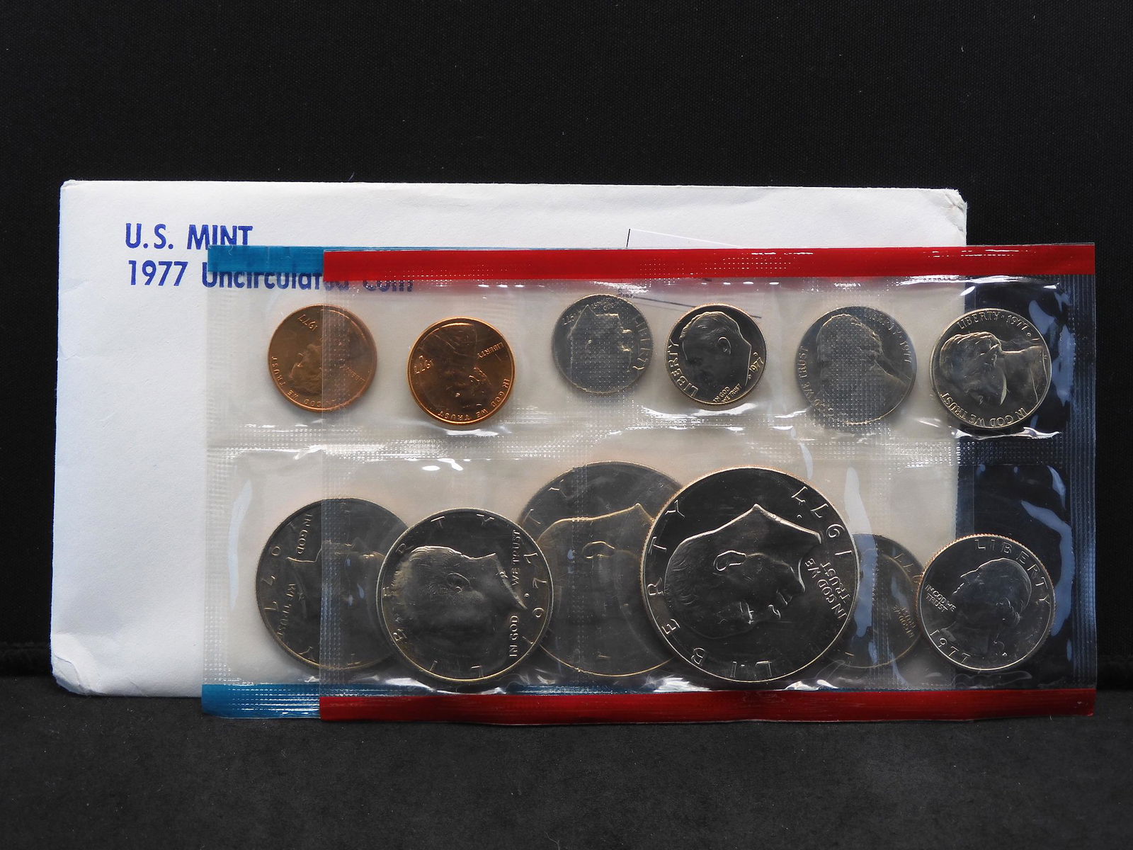 1977 U.S. Uncirculated P & D Mint Set OGP (1 of 5)