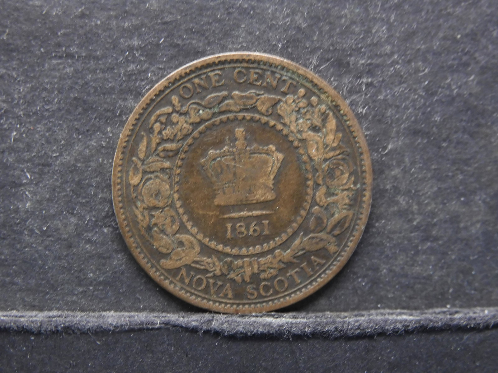 1861 NOVA SCOTIA, ONE CENT/NICE GRADE! (1 of 2)