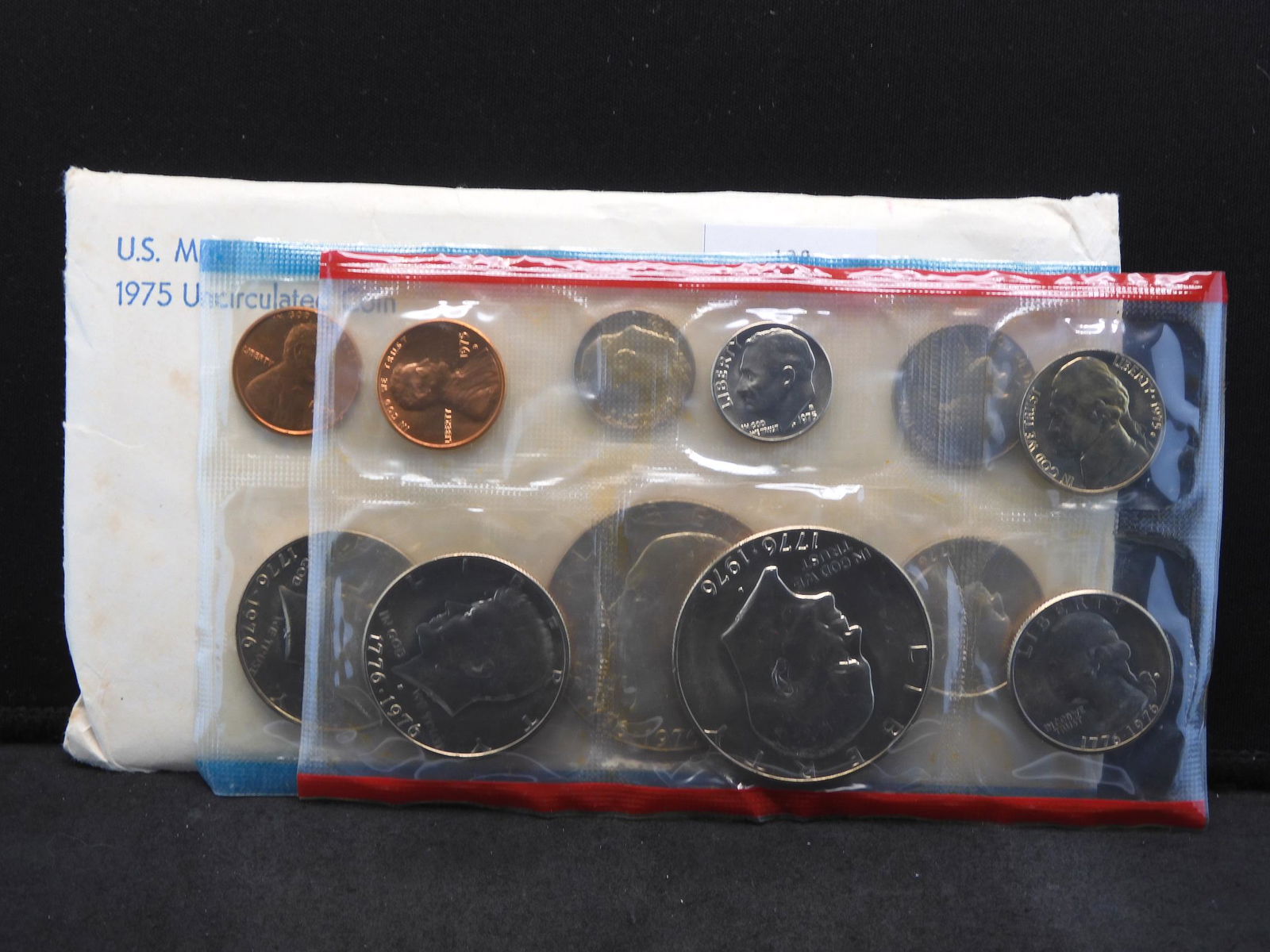 1975 U.S. Uncirculated P & D Mint Set OGP (1 of 5)