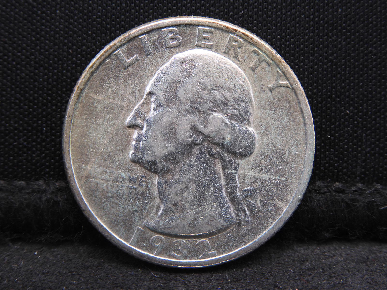 1932 Washington Silver Quarter - AU+ Condition (1 of 2)