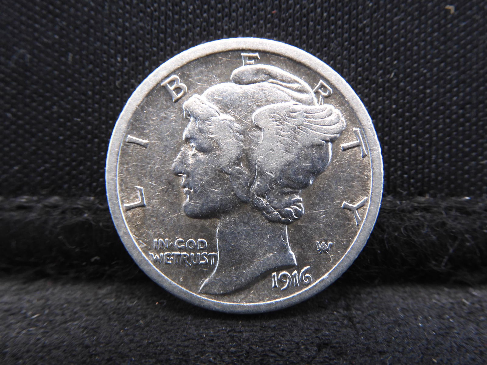 1916 Mercury Silver Dime - Nice Luster - Scarce Date! (1 of 2)
