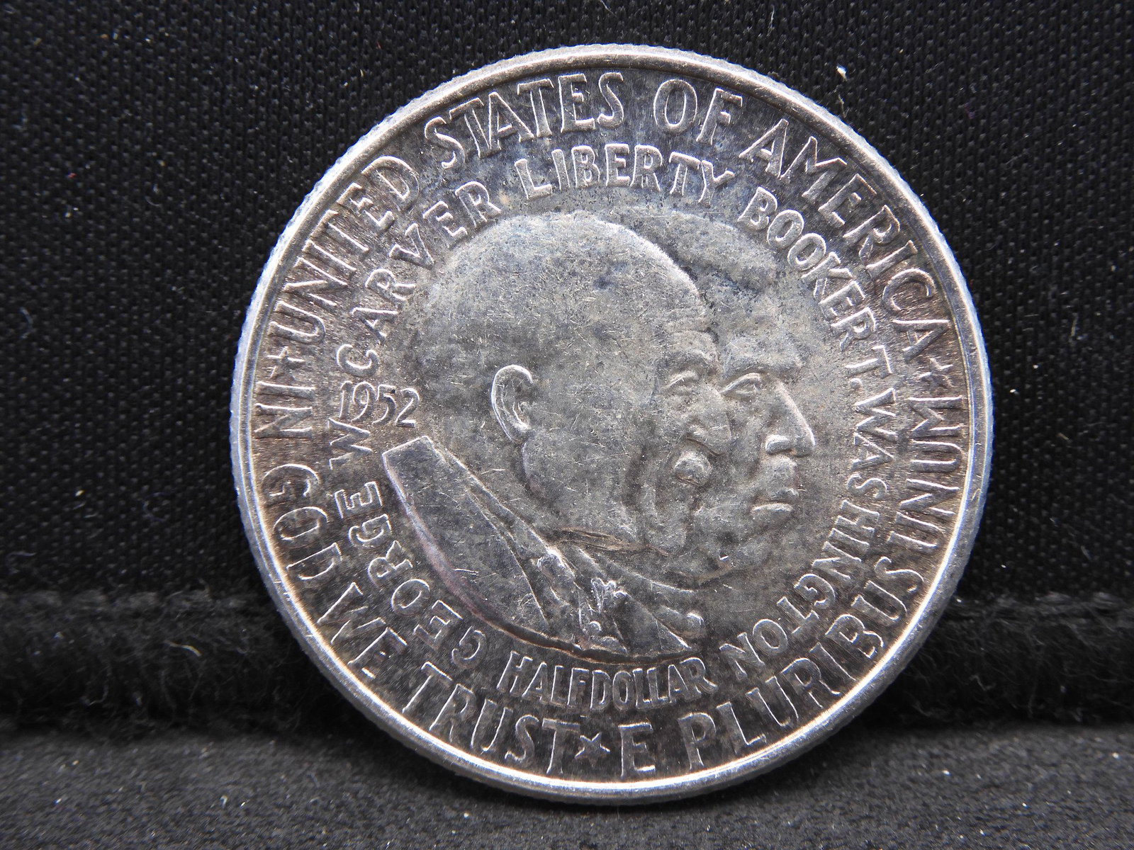 1952 Washington-Carver Classic Commemorative Half. MS (1 of 3)