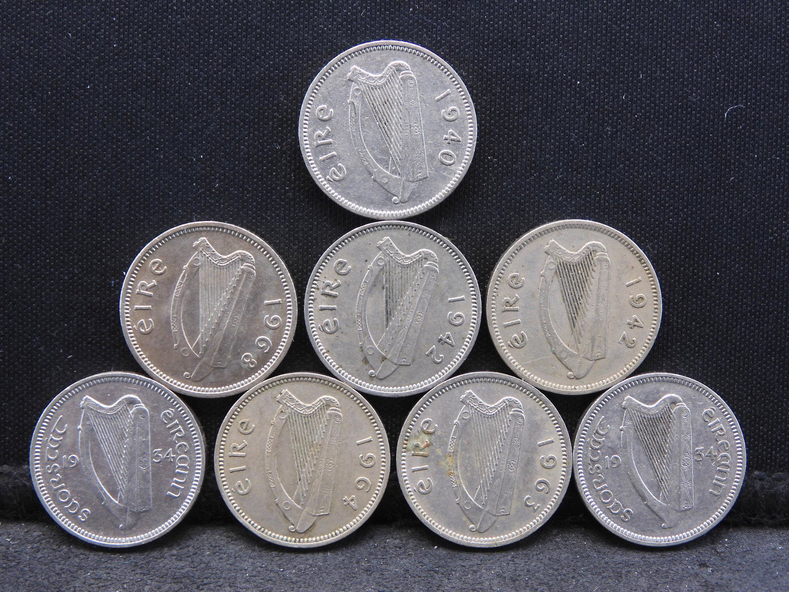 8 3D Ireland Coins. OBV: Harp. REV: Hare.: 8 3D Ireland Coins. OBV: Harp. REV: Hare.