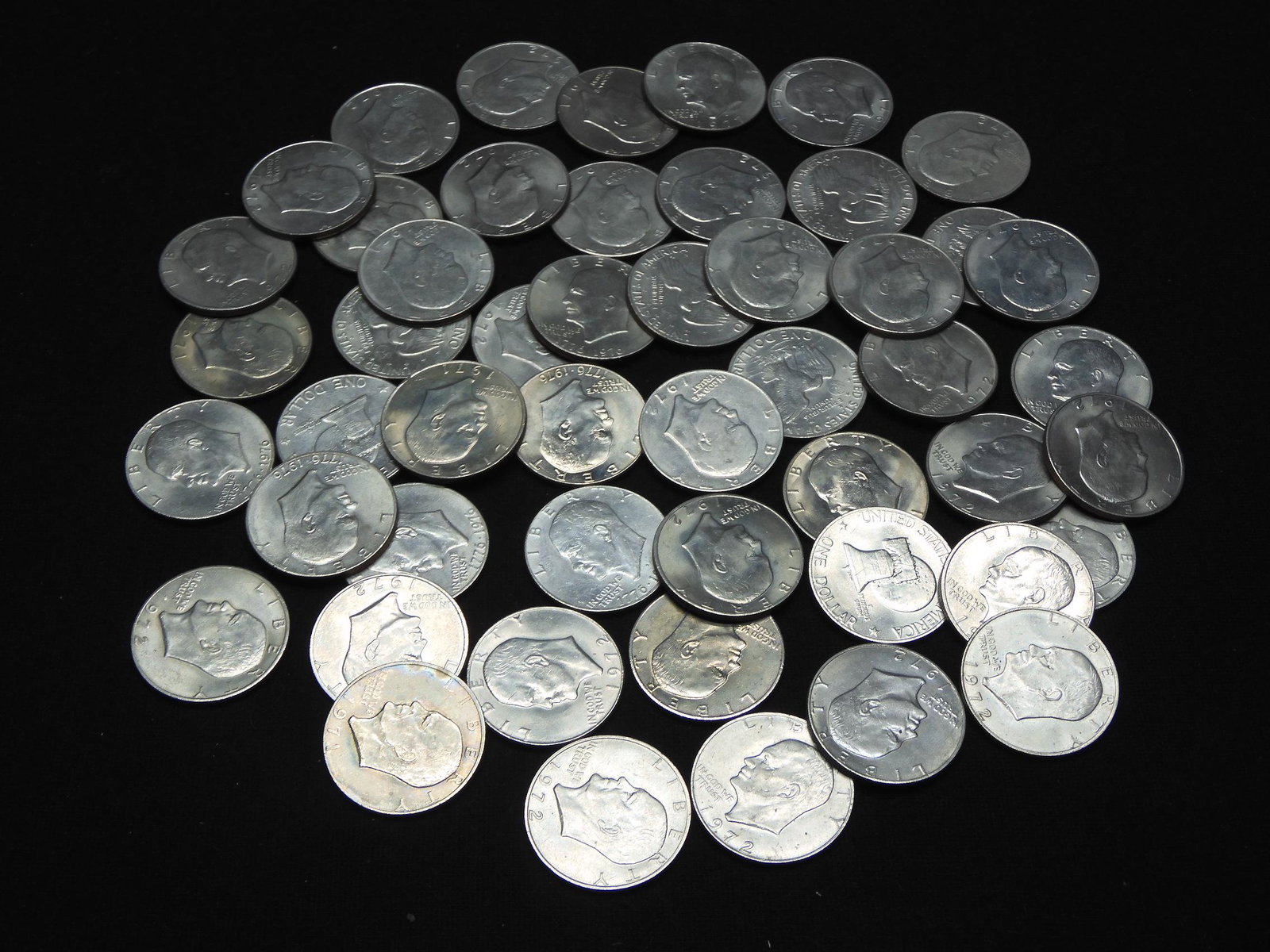 (50) Eisenhower Dollars Mixed Dates All Clad (1 of 5)