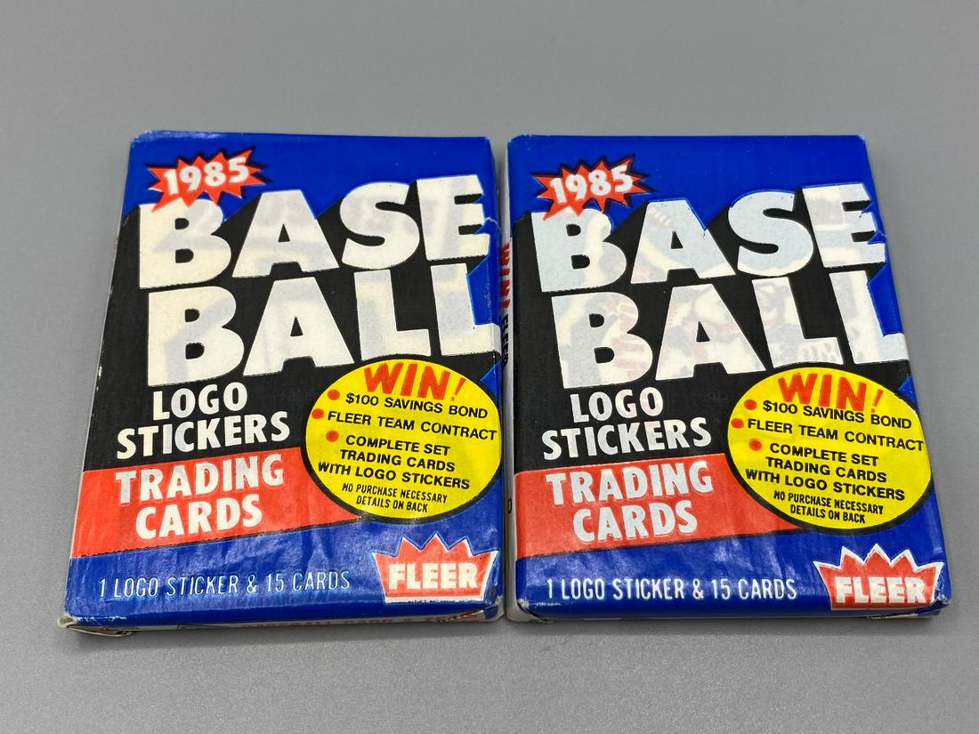 (2)1985 Fleer Baseball Wax Packs -Possible Clemens or (1 of 2)