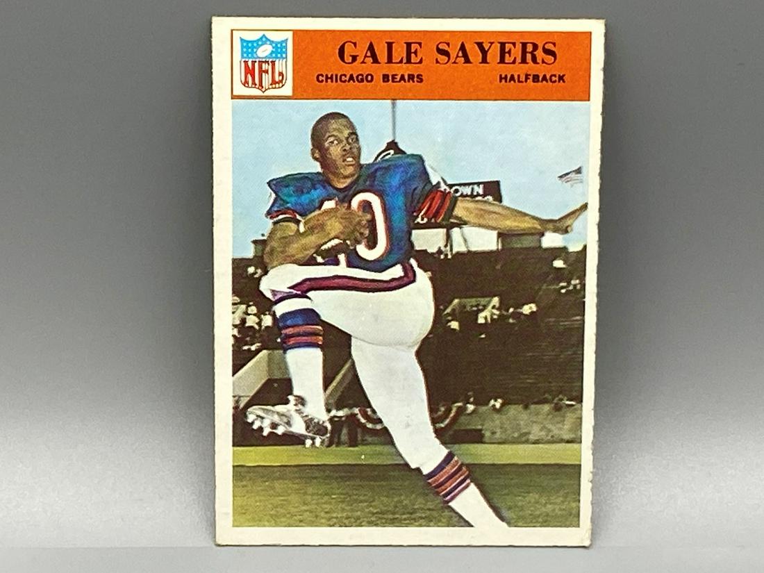 1966 Philadelphia Gale Sayers #38 Rookie HOF Iconic (1 of 2)