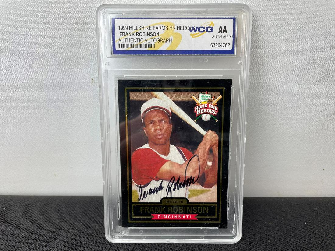 1999 Hillshire Farms Frank Robinson Autographed Card - (1 of 4)